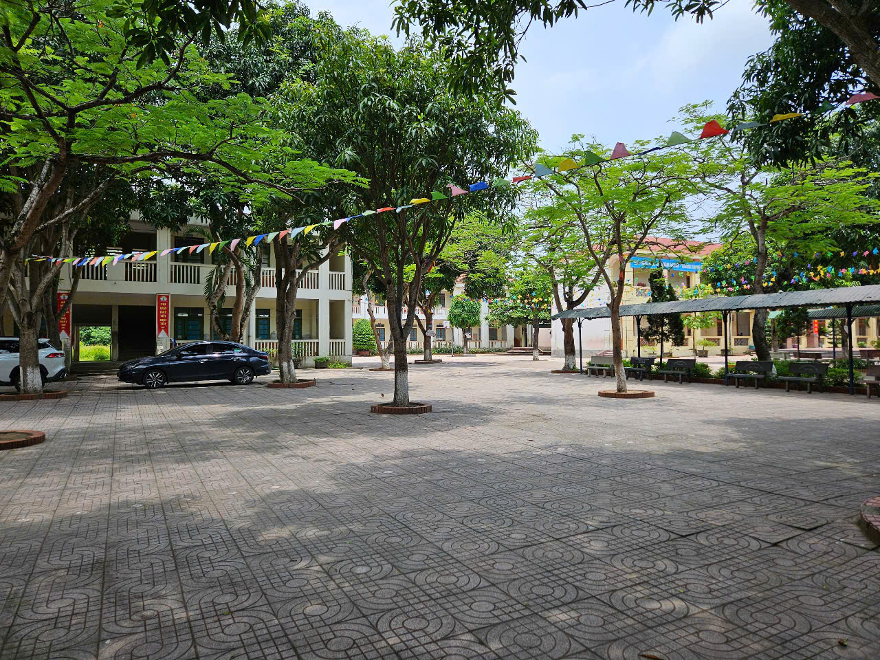 Nghệ An &aacute;p dụng loạt biện ph&aacute;p an to&agrave;n sau sự cố tai nạn li&ecirc;n quan c&ocirc;ng tr&igrave;nh trường học- Ảnh 2.