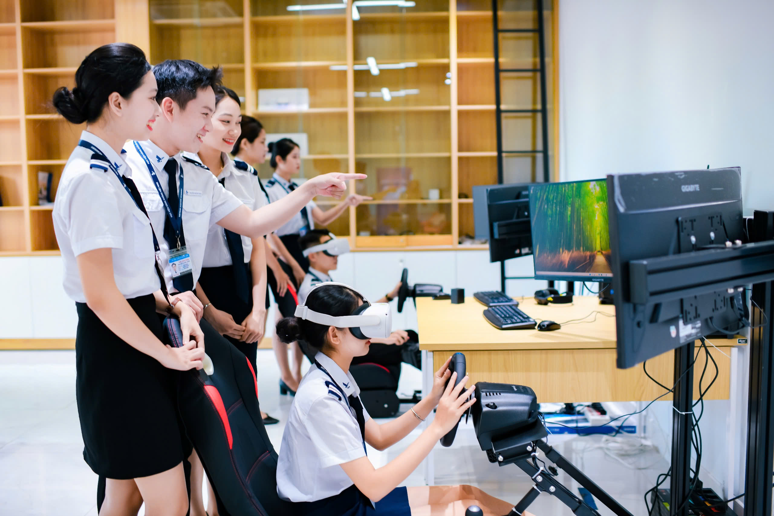 Học viện H&agrave;ng kh&ocirc;ng Việt Nam c&ocirc;ng bố tổ hợp x&eacute;t tuyển linh hoạt, tăng cơ hội tr&uacute;ng tuyển- Ảnh 1.