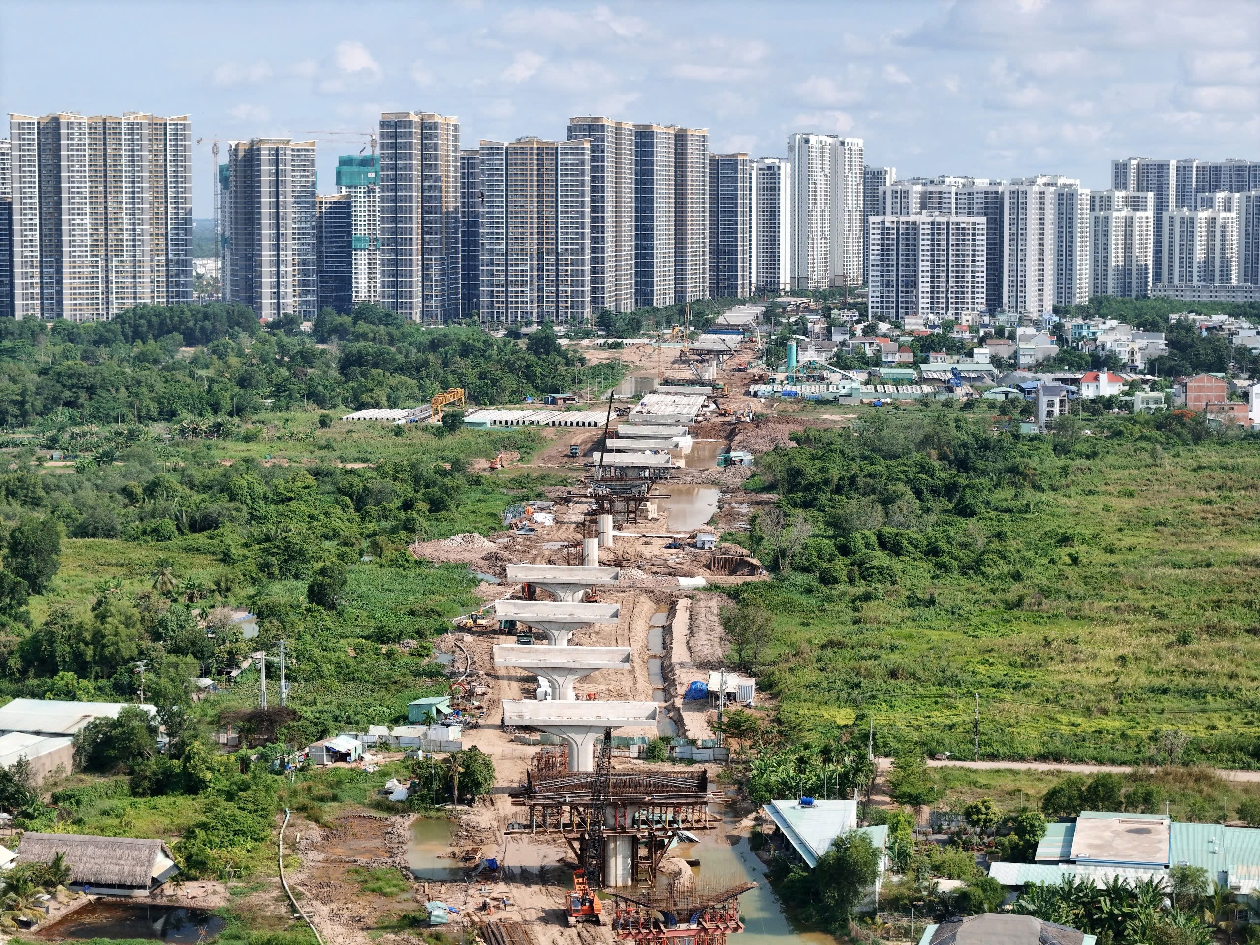 Vành đai 3 TP.HCM nhánh Đông chạy nước rút để kịp về đích cuối năm 2025- Ảnh 2. Vành đai 3 TP.HCM nhánh Đông chạy nước rút để kịp về đích cuối năm 2025- Ảnh 2.