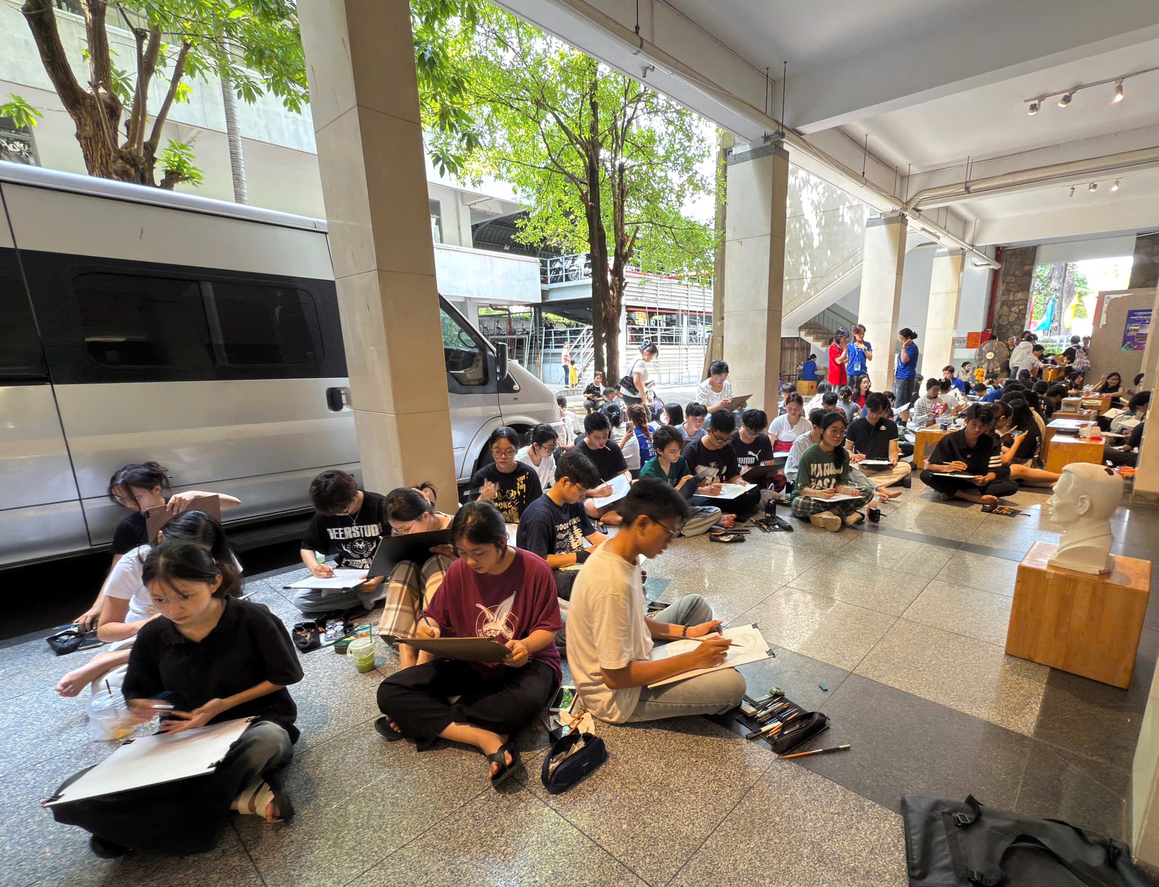 Cuộc thi "Khởi nghiệp v&agrave; đổi mới s&aacute;ng tạo" d&agrave;nh cho sinh vi&ecirc;n ở TP.HCM- Ảnh 2.