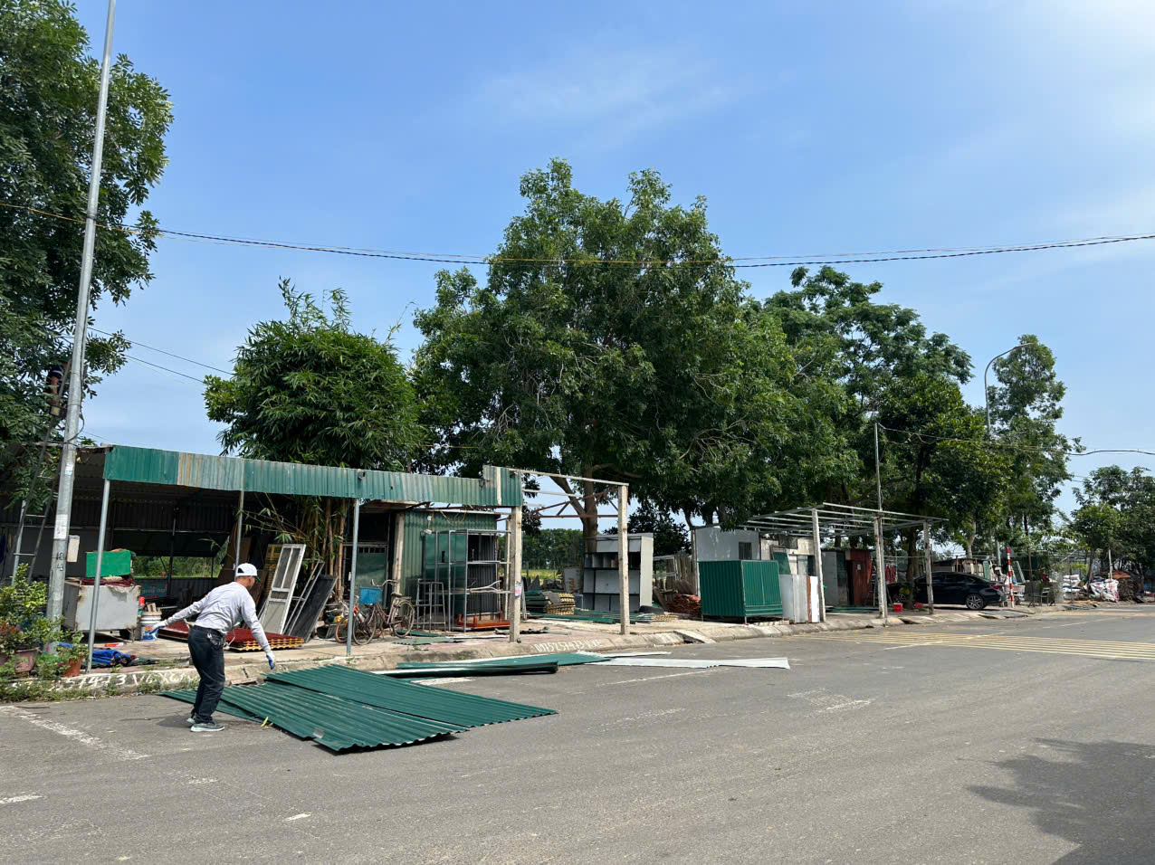 Vĩnh Ph&uacute;c: Thị trấn B&aacute; Hiến xử l&yacute; nghi&ecirc;m vi phạm đất đai, c&ocirc;ng tr&igrave;nh x&acirc;y dựng tr&aacute;i ph&eacute;p- Ảnh 1.