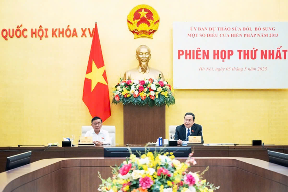 Hơn 280 triệu lượt &yacute; kiến g&oacute;p &yacute; dự thảo Nghị quyết sửa đổi Hiến ph&aacute;p năm 2013- Ảnh 1.