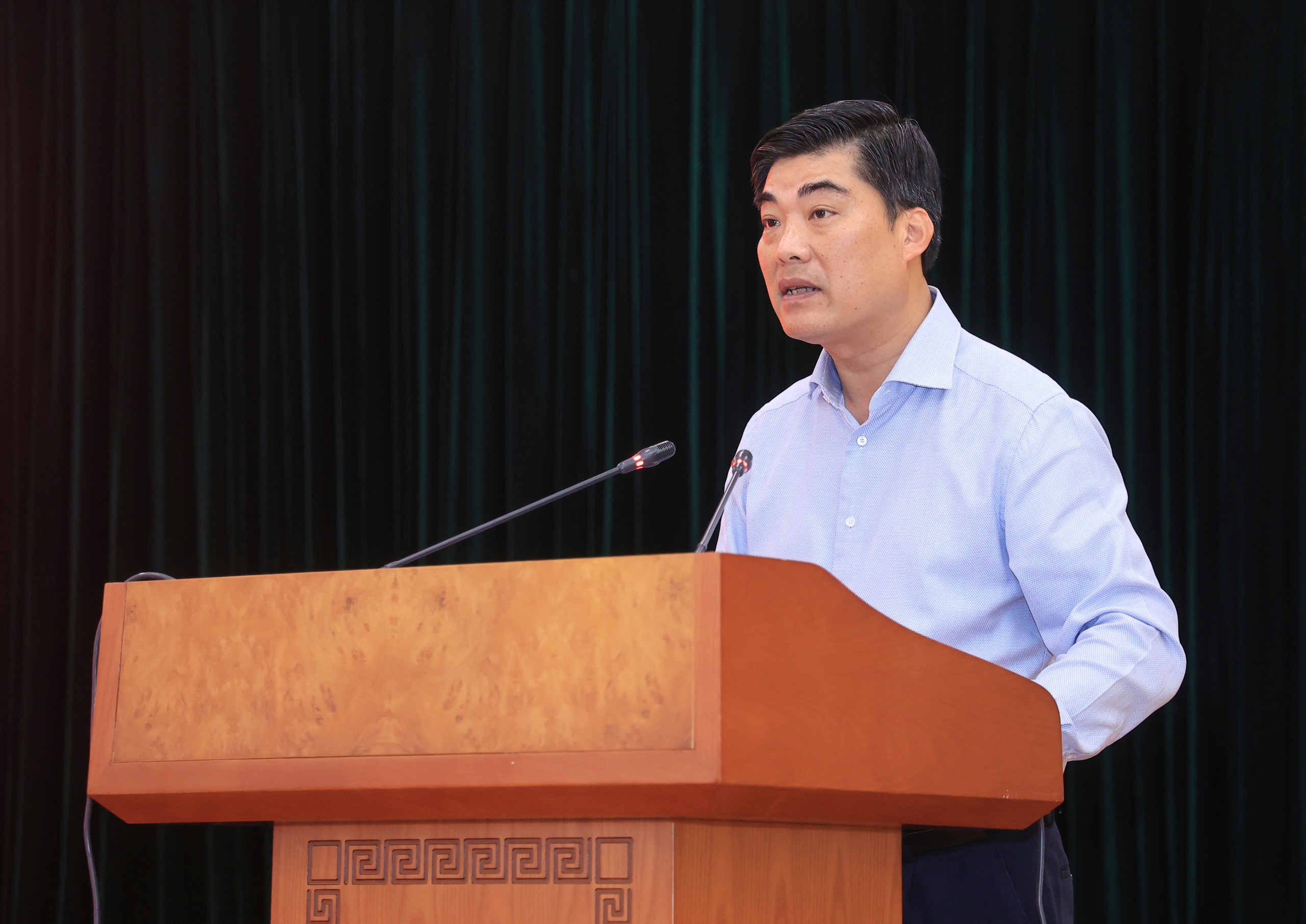 Bộ trưởng Trần Hồng Minh: Đơn giản hóa mạnh mẽ thủ tục hành chính lĩnh vực xây dựng- Ảnh 4. Bộ trưởng Trần Hồng Minh: Đơn giản hóa mạnh mẽ thủ tục hành chính lĩnh vực xây dựng- Ảnh 4.