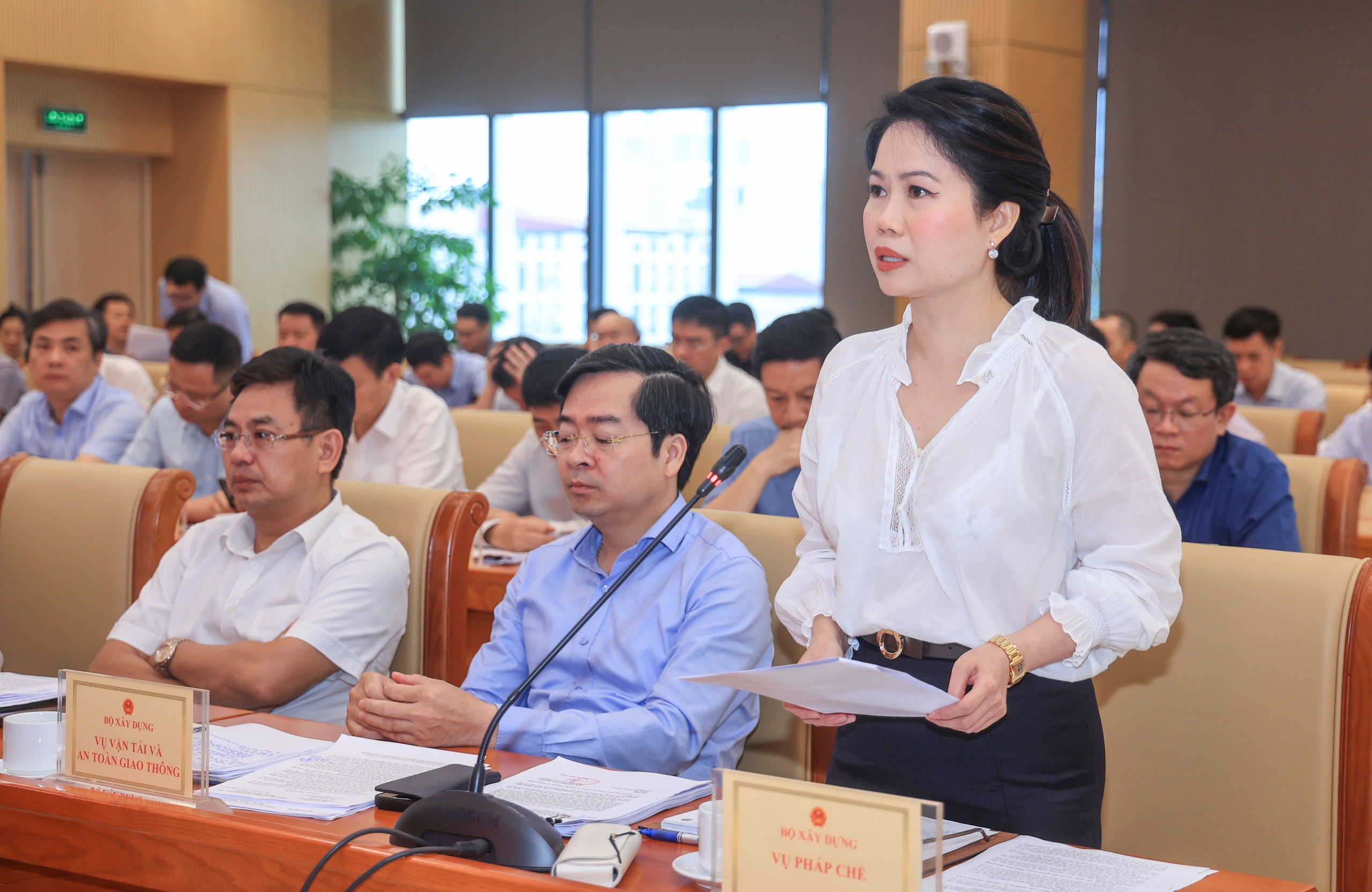 Bộ trưởng Trần Hồng Minh: Đơn giản hóa mạnh mẽ thủ tục hành chính lĩnh vực xây dựng- Ảnh 5. Bộ trưởng Trần Hồng Minh: Đơn giản hóa mạnh mẽ thủ tục hành chính lĩnh vực xây dựng- Ảnh 5.