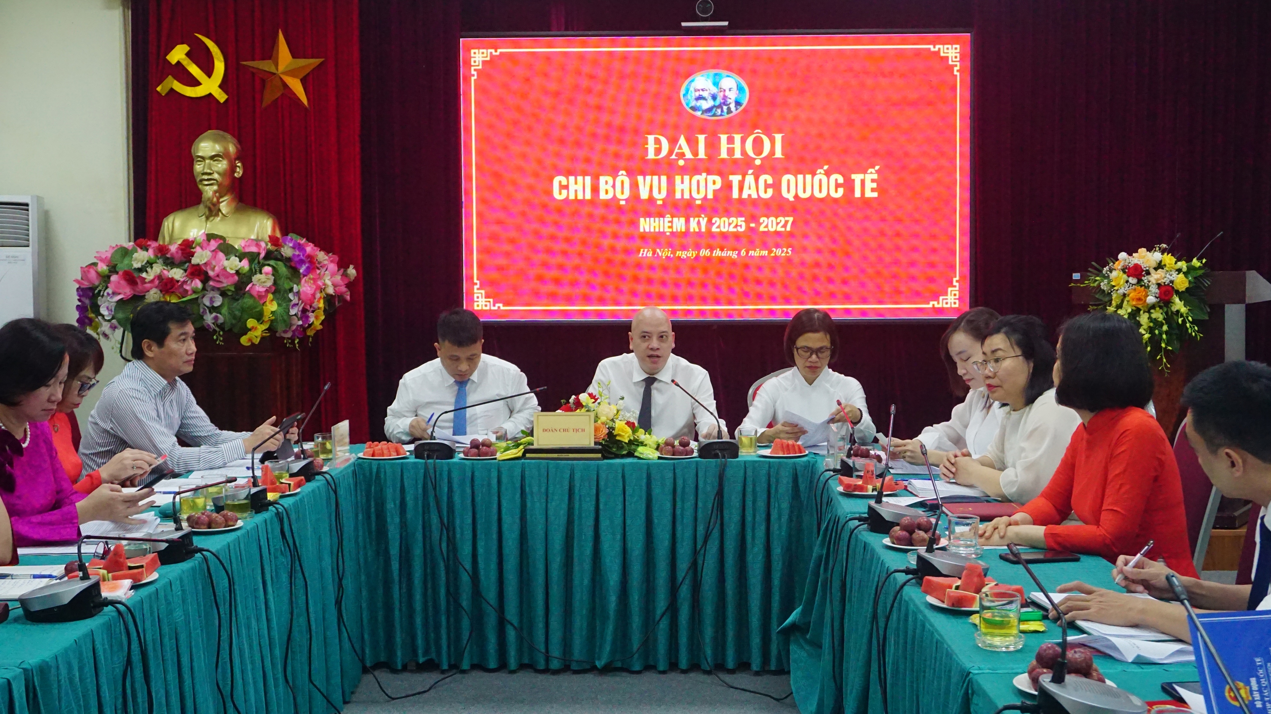 Đổi mới tư duy, h&agrave;nh động hiệu quả trong hợp t&aacute;c quốc tế ng&agrave;nh X&acirc;y dựng- Ảnh 2.