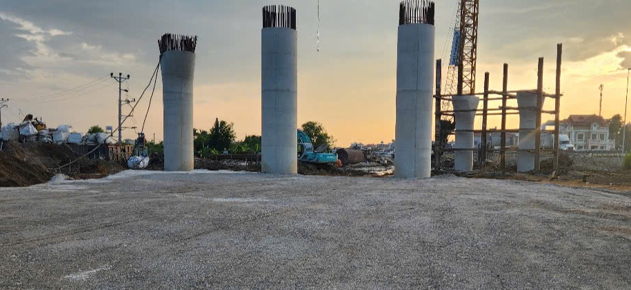 Hải Dương: Phấn đấu về đ&iacute;ch trước hạn n&uacute;t giao li&ecirc;n th&ocirc;ng kết nối QL17B với QL5- Ảnh 4.