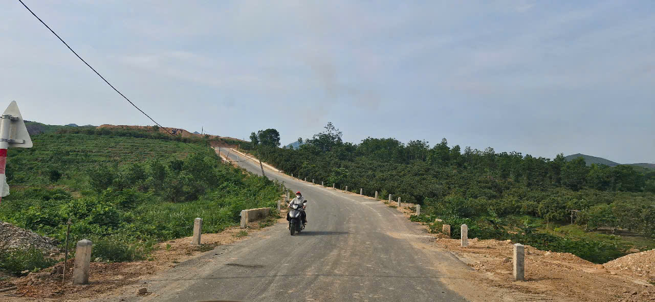 Sơn Động (Bắc Giang): X&atilde; V&acirc;n Sơn quyết t&acirc;m vượt kh&oacute; x&acirc;y dựng n&ocirc;ng th&ocirc;n mới- Ảnh 1.