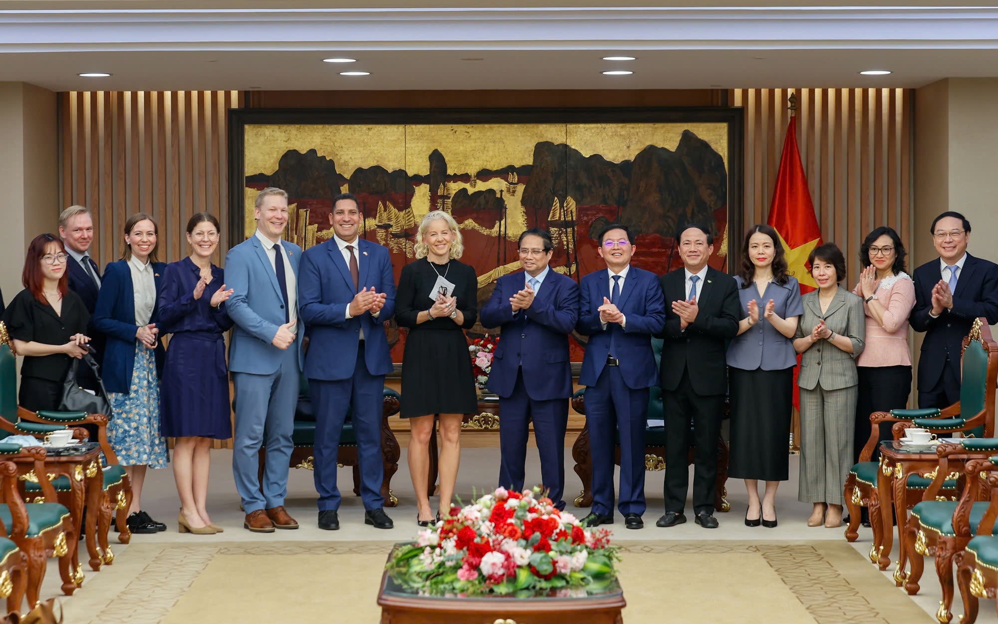 Bình Định: Đầu tư 700 tỷ đồng xây dựng Nhà máy sản xuất giấy tại KCN Nhơn Hòa- Ảnh 2. Dự án tái chế vải tỷ đô “chốt sổ” tại Bình Định