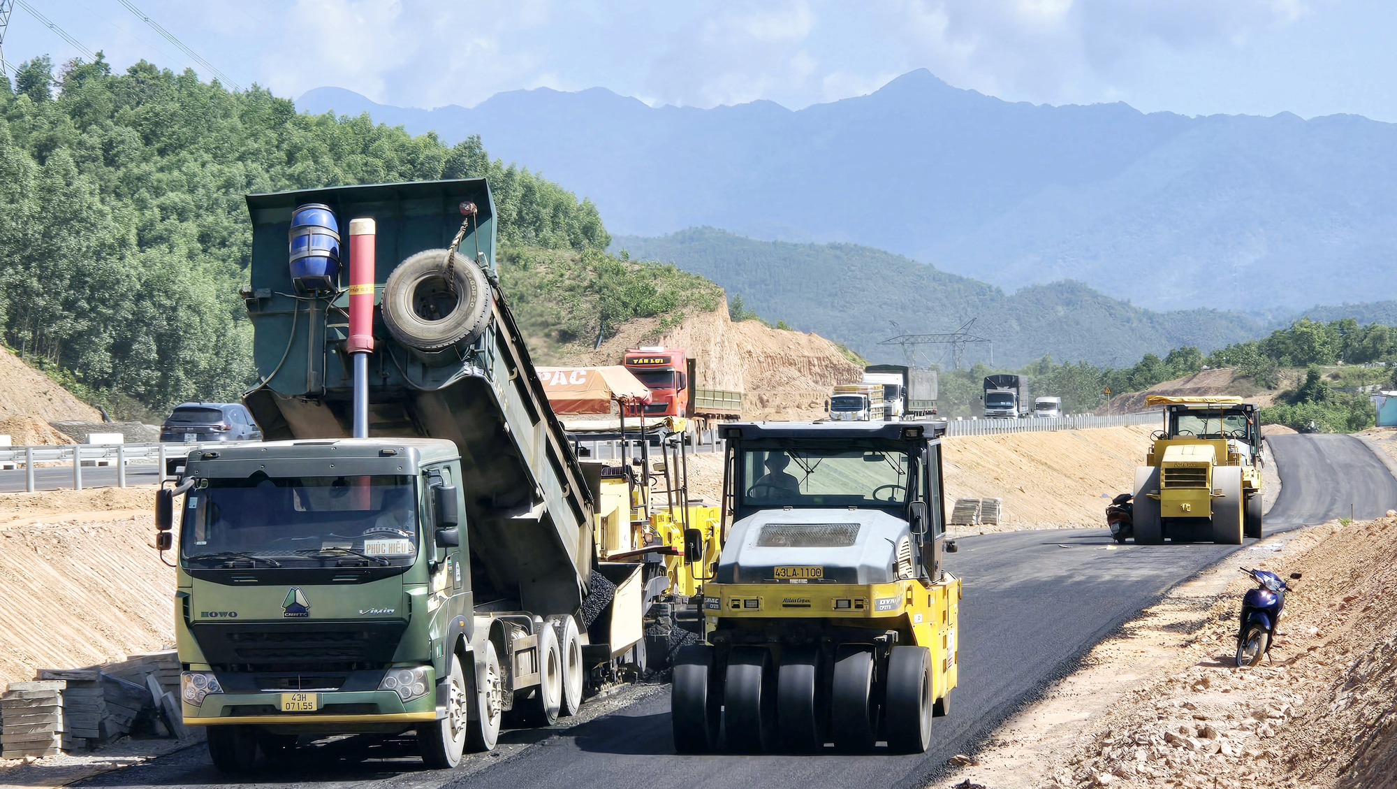 Chi bộ mạnh, đảng vi&ecirc;n ti&ecirc;n phong đưa cao tốc về đ&iacute;ch vượt tiến độ- Ảnh 9.
