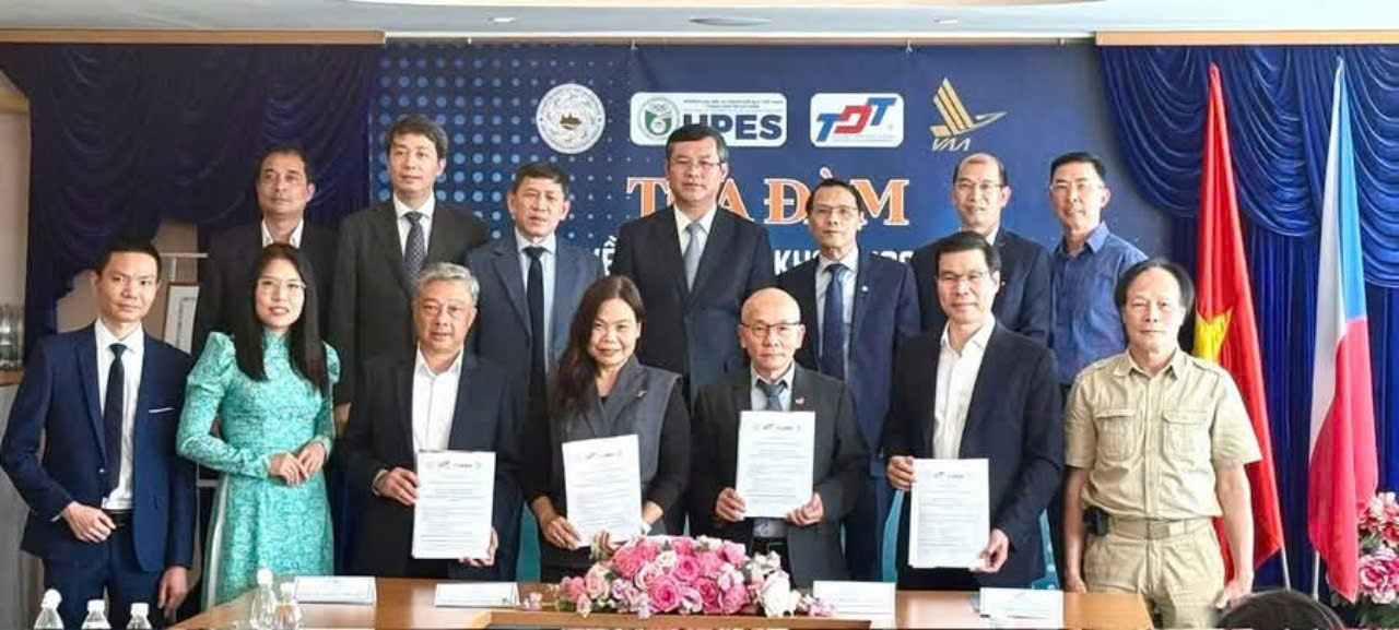 Học viện H&agrave;ng kh&ocirc;ng Việt Nam th&uacute;c đẩy hợp t&aacute;c gi&aacute;o dục với Cộng ho&agrave; S&eacute;c- Ảnh 2.