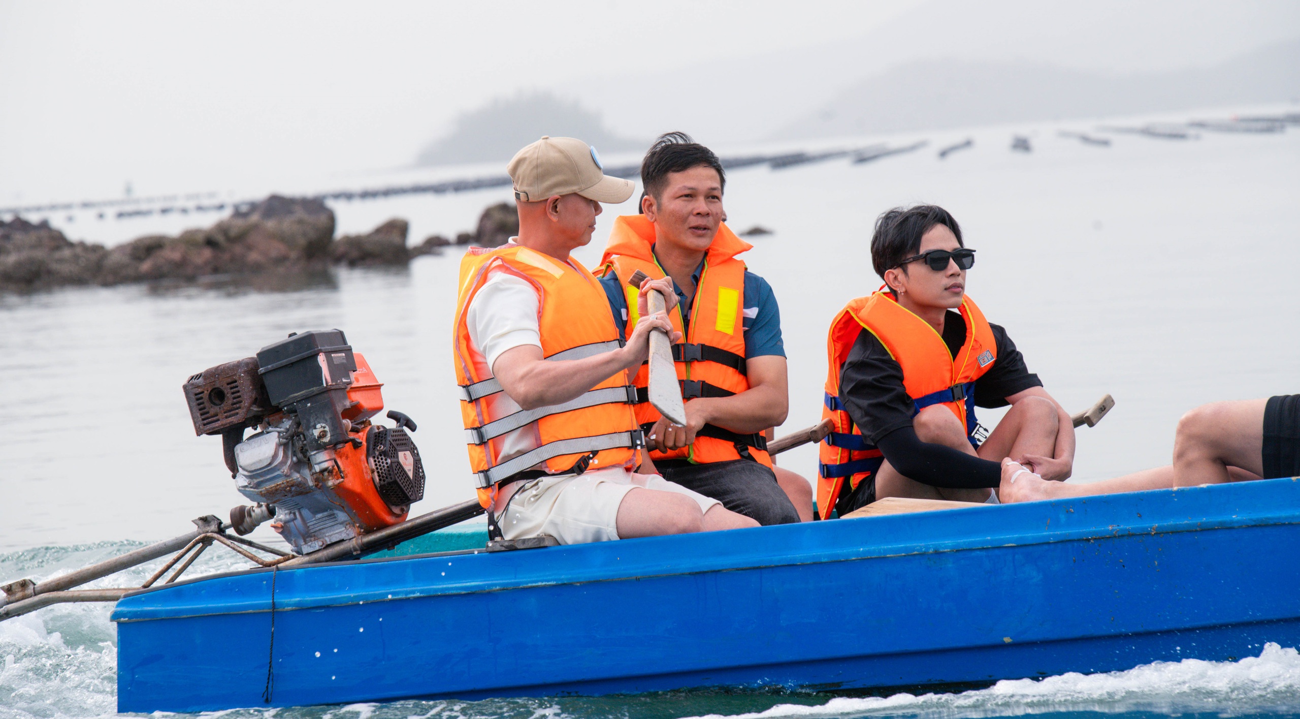 S.T Sơn Thạch lần đầu làm bố chăm sóc 5 con trong Bố ơi mình đi đâu thế?- Ảnh 8. S.T Sơn Thạch lần đầu làm bố chăm sóc 5 con trong Bố ơi mình đi đâu thế?- Ảnh 8.