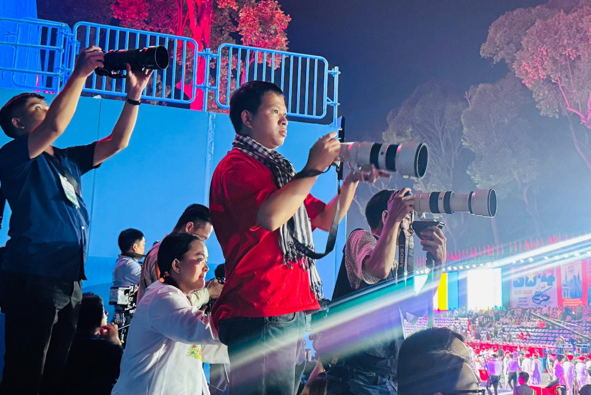 Báo chí chung tay đưa Nghị quyết 68 về kinh tế tư nhân vào cuộc sống- Ảnh 2. Báo chí chung tay đưa Nghị quyết 68 về kinh tế tư nhân vào cuộc sống- Ảnh 2.