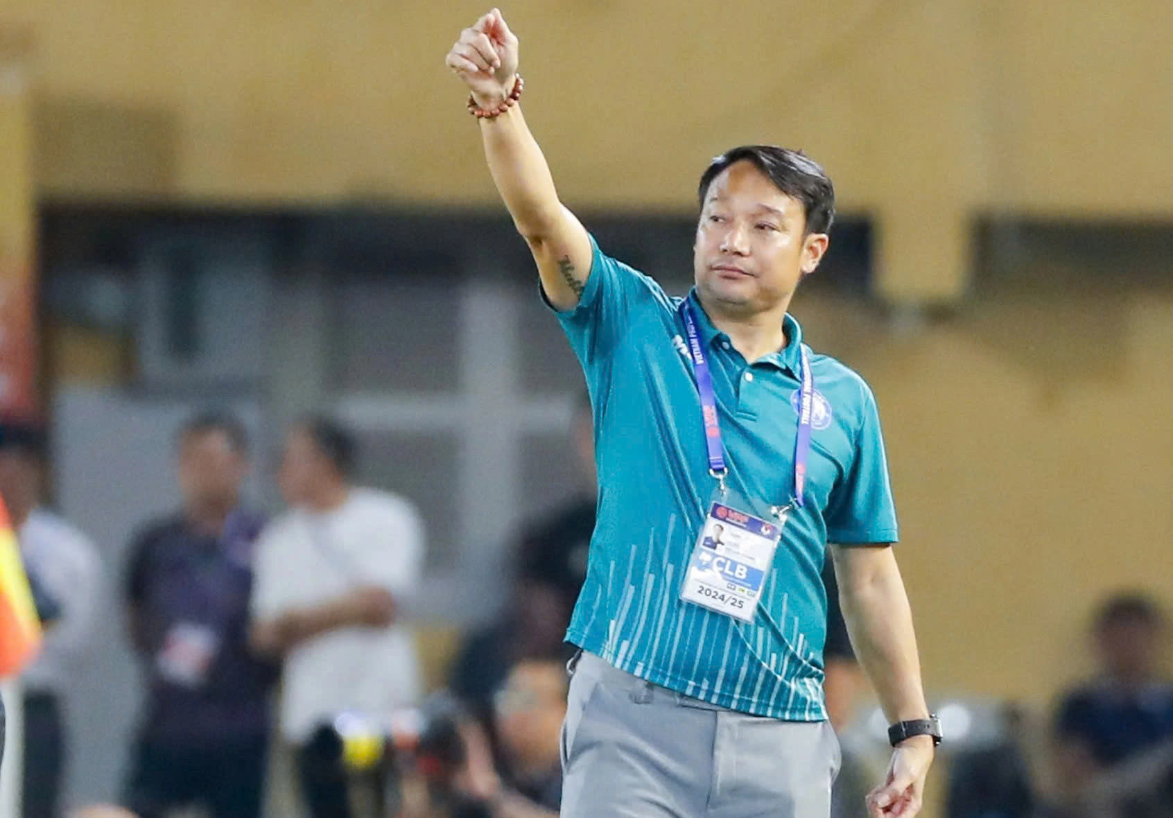 Cầu thủ xuất sắc nhất V-League 2024-2025 gọi t&ecirc;n Alan Grafite- Ảnh 2.