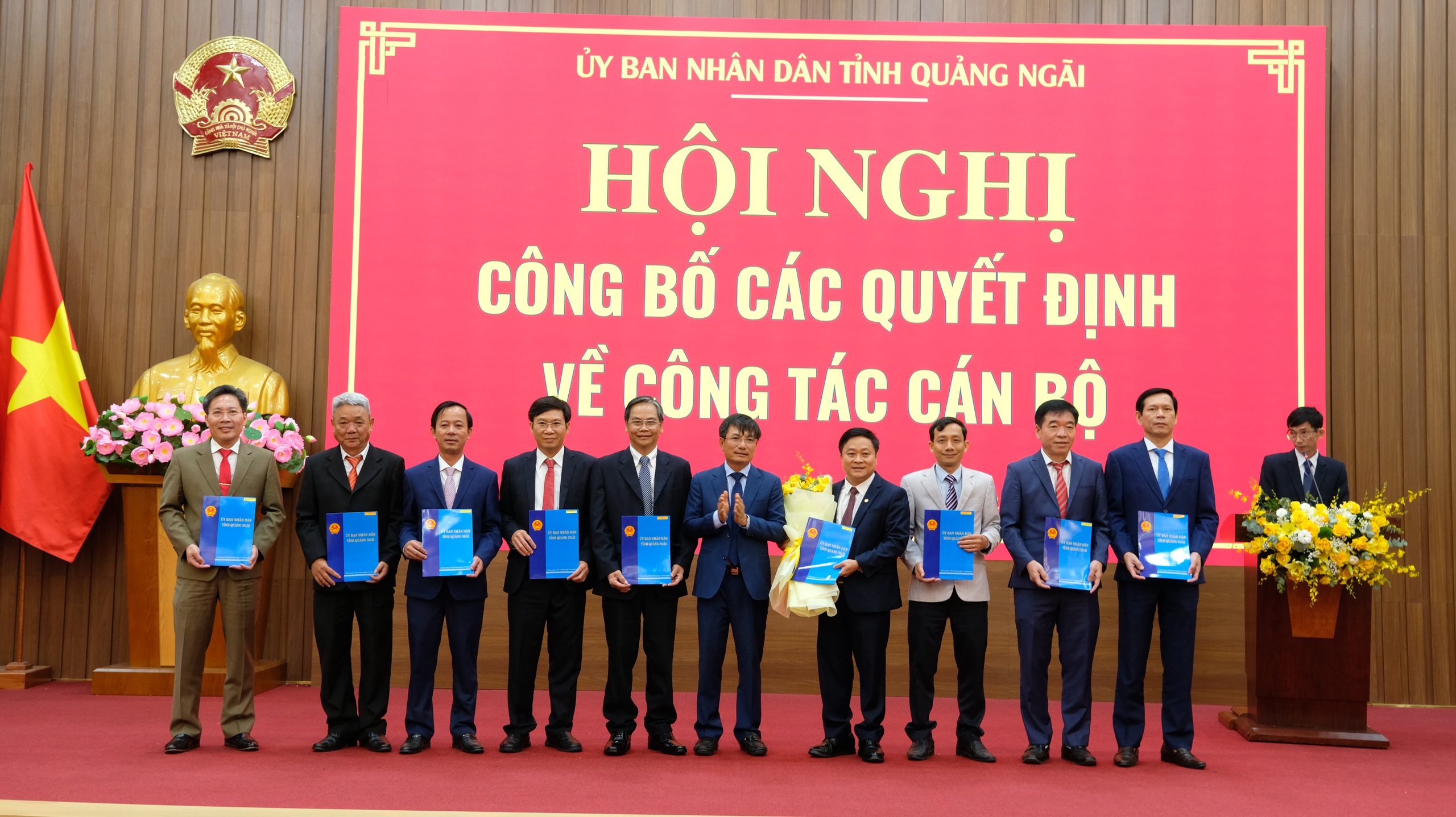 Giám đốc Sở Xây dựng Quảng Ngãi: Tập trung cải cách hành chính, dám nghĩ dám làm- Ảnh 2. Giám đốc Sở Xây dựng Quảng Ngãi: Tập trung cải cách hành chính, dám nghĩ dám làm- Ảnh 2.