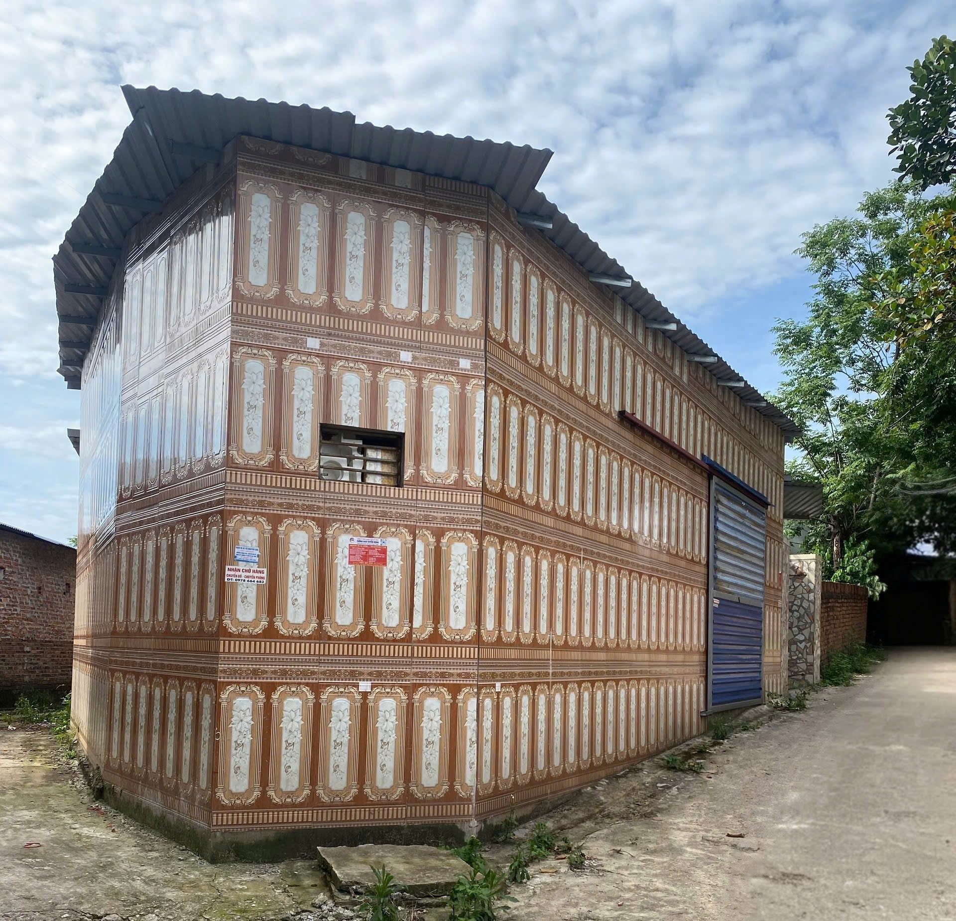 Nhiều công trình xây dựng trái phép trục lợi đền bù ở Thái Nguyên- Ảnh 1. Nhiều công trình xây dựng trái phép trục lợi đền bù ở Thái Nguyên- Ảnh 1.