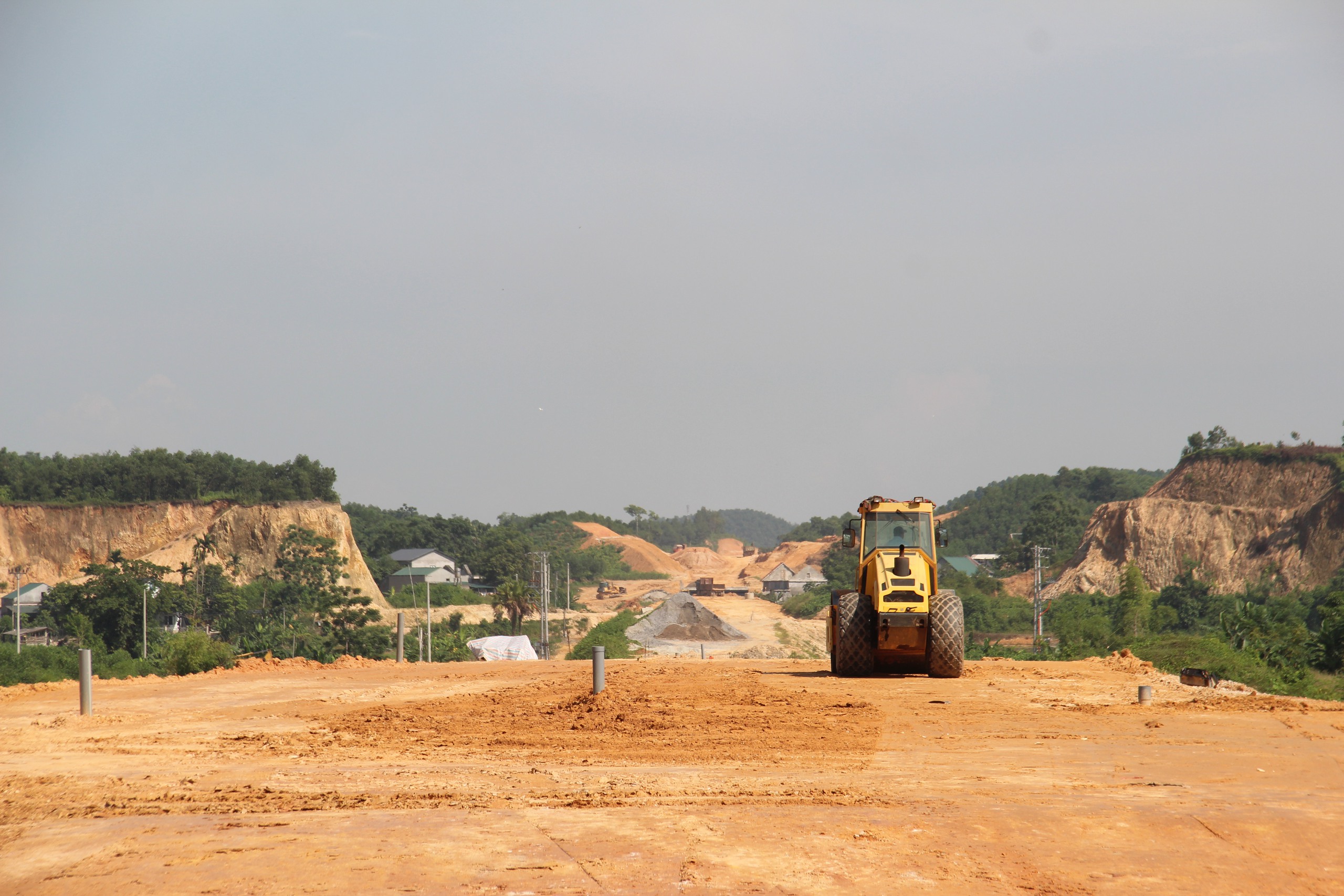 Cao tốc Tuy&ecirc;n Quang - H&agrave; Giang: Tăng tốc thi c&ocirc;ng, nỗ lực c&aacute;n đ&iacute;ch đ&uacute;ng hạn 19/12- Ảnh 8.