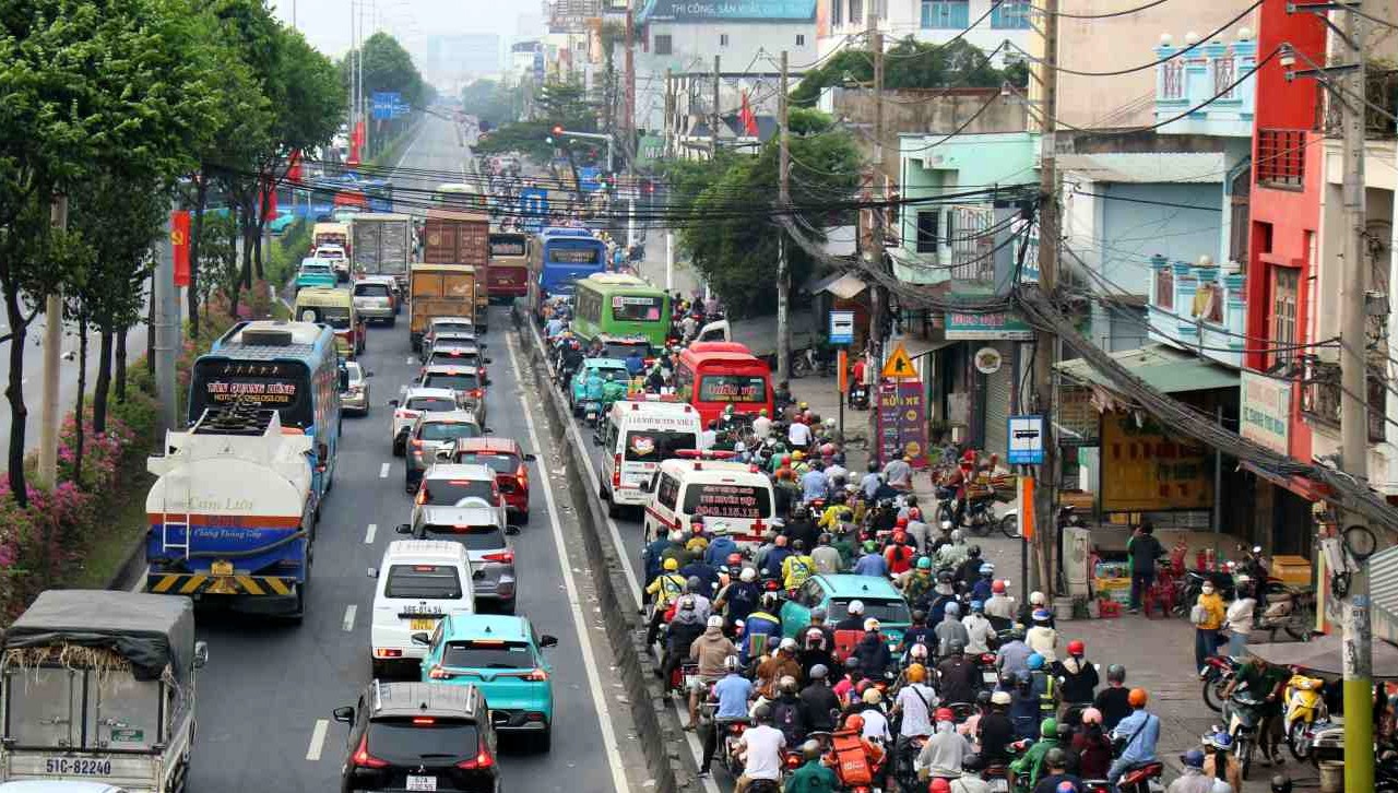 TP.HCM: Ban Giao th&ocirc;ng l&yacute; giải nguy&ecirc;n nh&acirc;n giải ng&acirc;n vốn đầu tư c&ocirc;ng chậm- Ảnh 1.