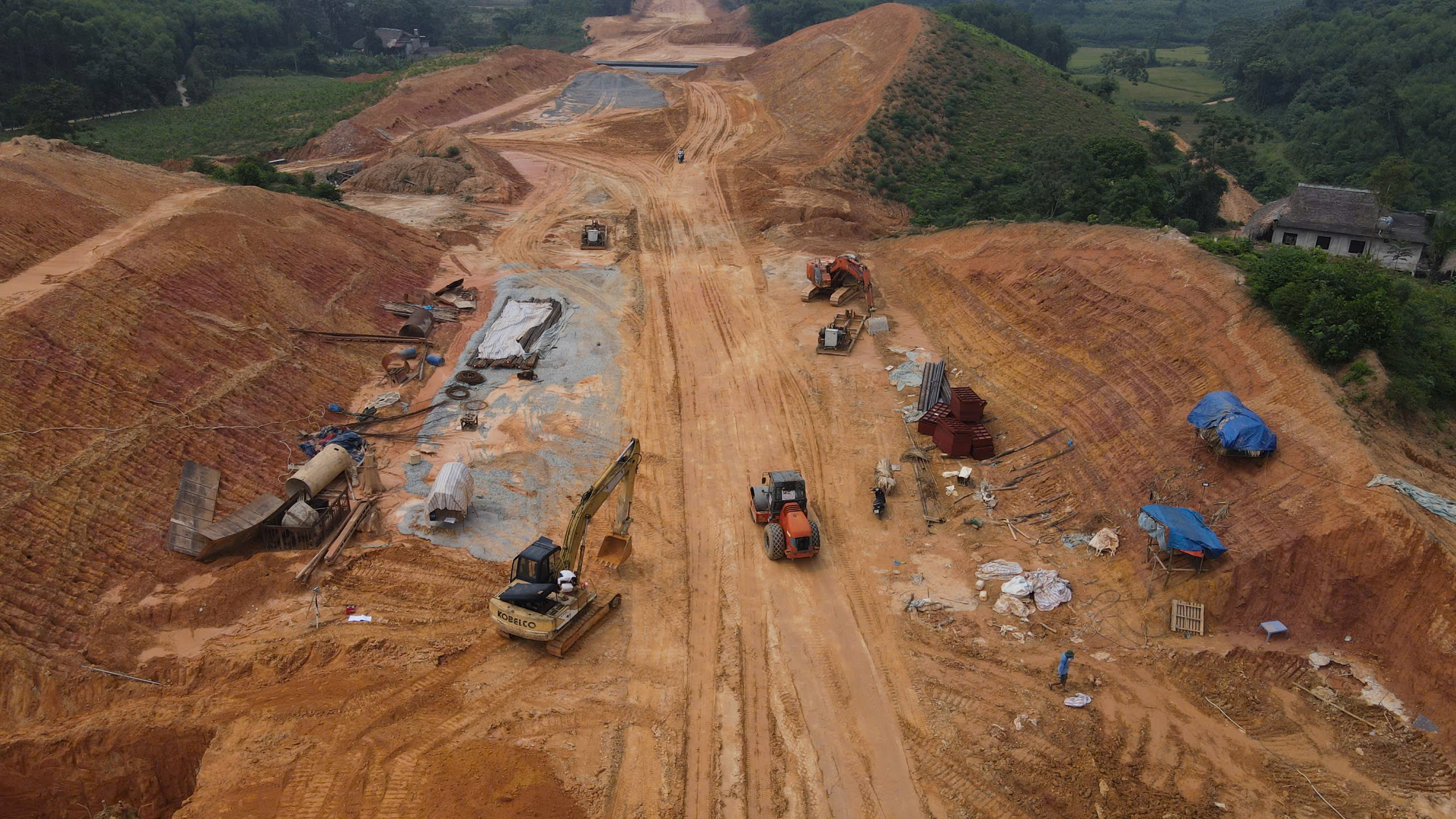 Cao tốc Tuy&ecirc;n Quang - H&agrave; Giang: Tăng tốc thi c&ocirc;ng, nỗ lực c&aacute;n đ&iacute;ch đ&uacute;ng hạn 19/12- Ảnh 16.