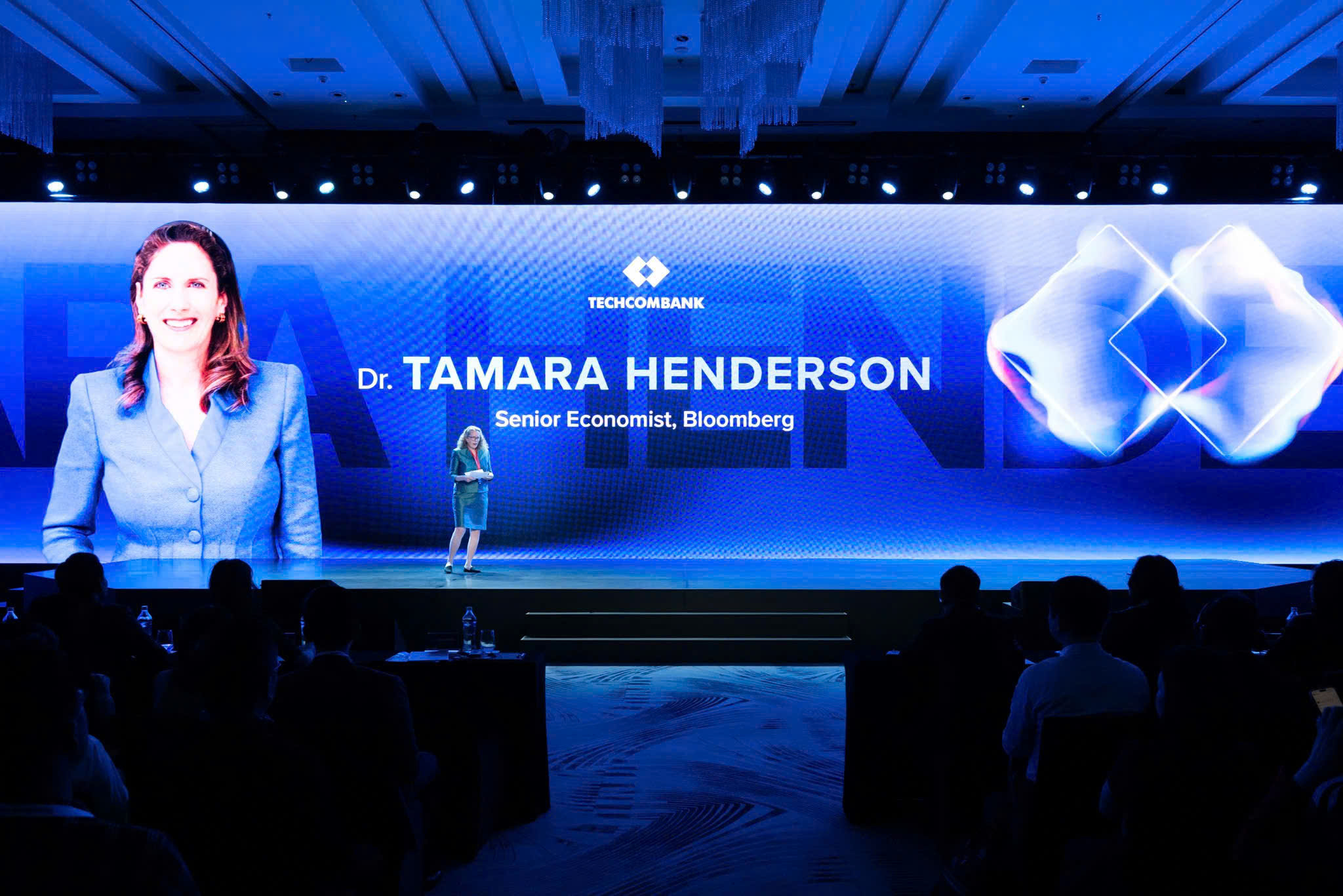 Techcombank cam kết v&igrave; một Việt Nam vượt trội hơn mỗi ng&agrave;y- Ảnh 2.