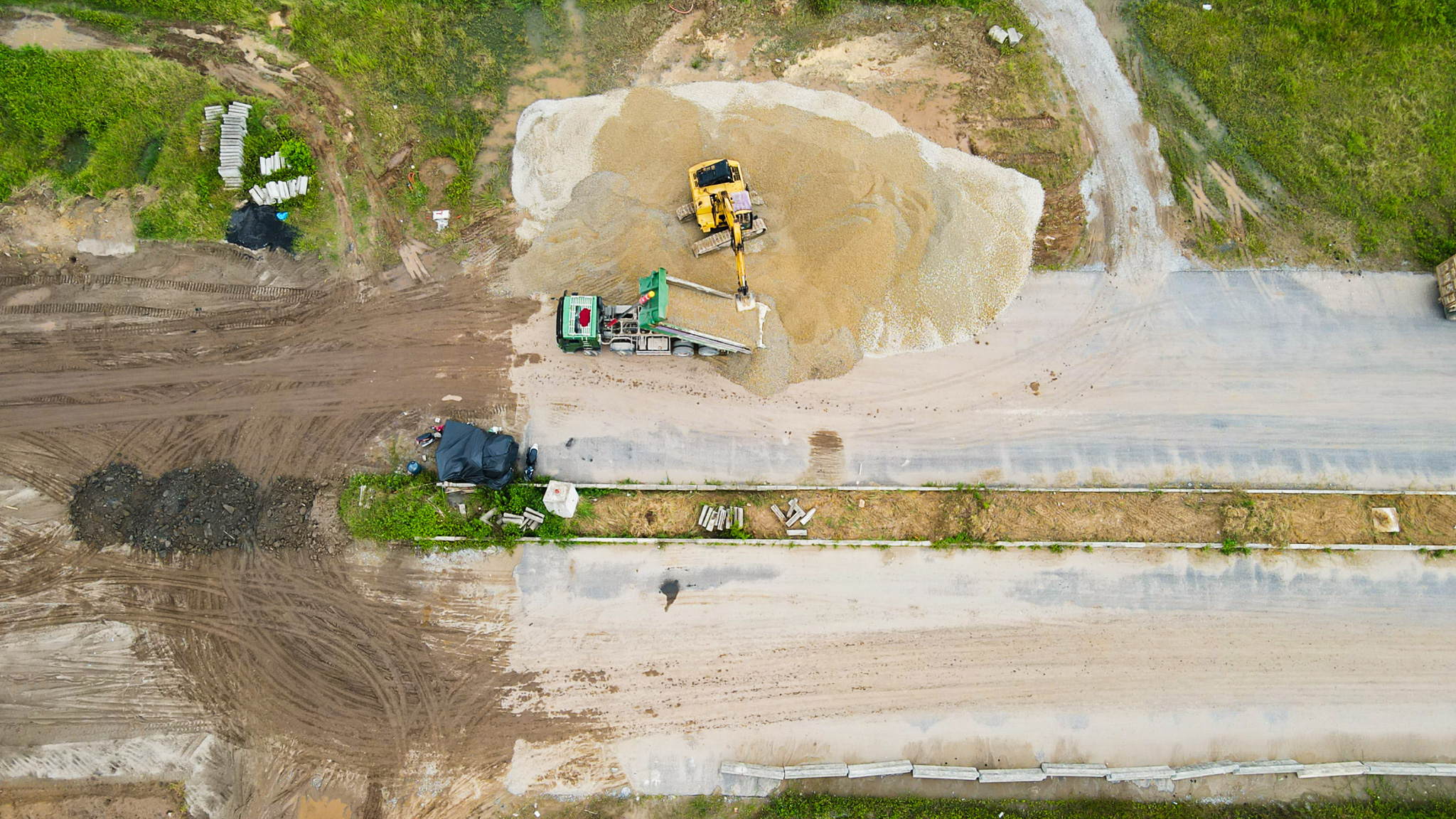 Gỡ n&uacute;t thắt, tăng tốc thi c&ocirc;ng tuyến đường hơn 1.000 tỷ đồng ở Hưng Y&ecirc;n- Ảnh 11.