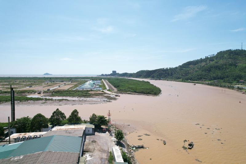 Thanh H&oacute;a: Cảng H&ograve;a Lộc bồi lắng, ngư d&acirc;n lo t&agrave;u thuyền mắc cạn- Ảnh 5.