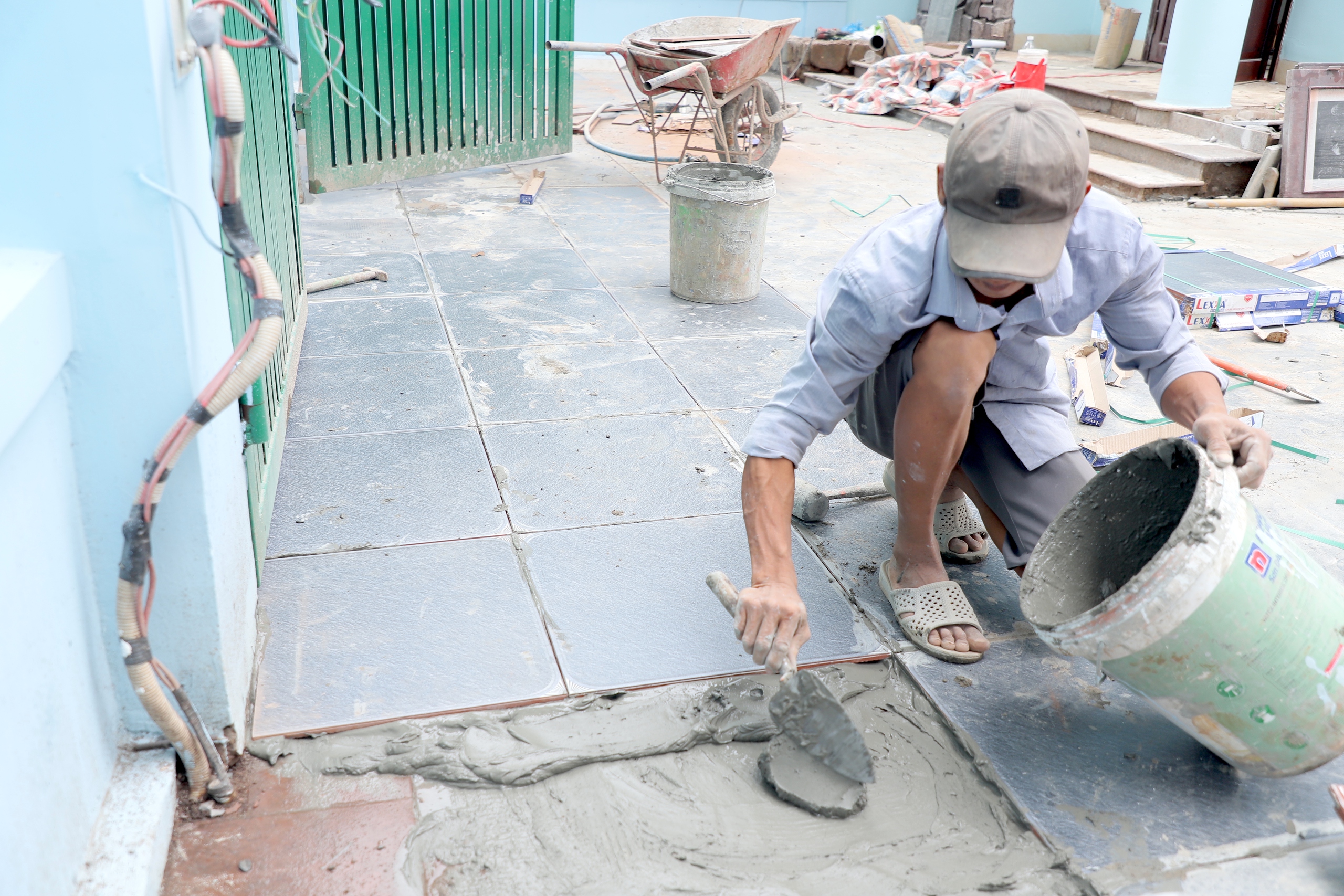 Đắk Lắk: Tất bật cải tạo nh&agrave; ở phục vụ gần 1.000 c&aacute;n bộ l&agrave;m việc tại trung t&acirc;m h&agrave;nh ch&iacute;nh - Ảnh 7.