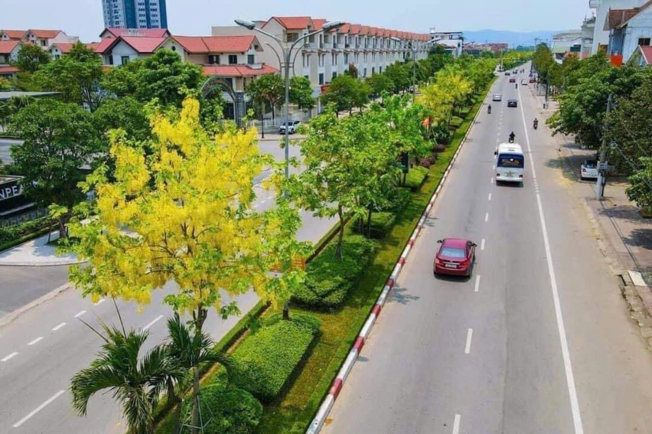 H&agrave; Tĩnh: Ph&aacute;t triển đ&ocirc; thị xanh - th&ocirc;ng minh, ứng dụng c&ocirc;ng nghệ v&agrave;o đời sống- Ảnh 2.