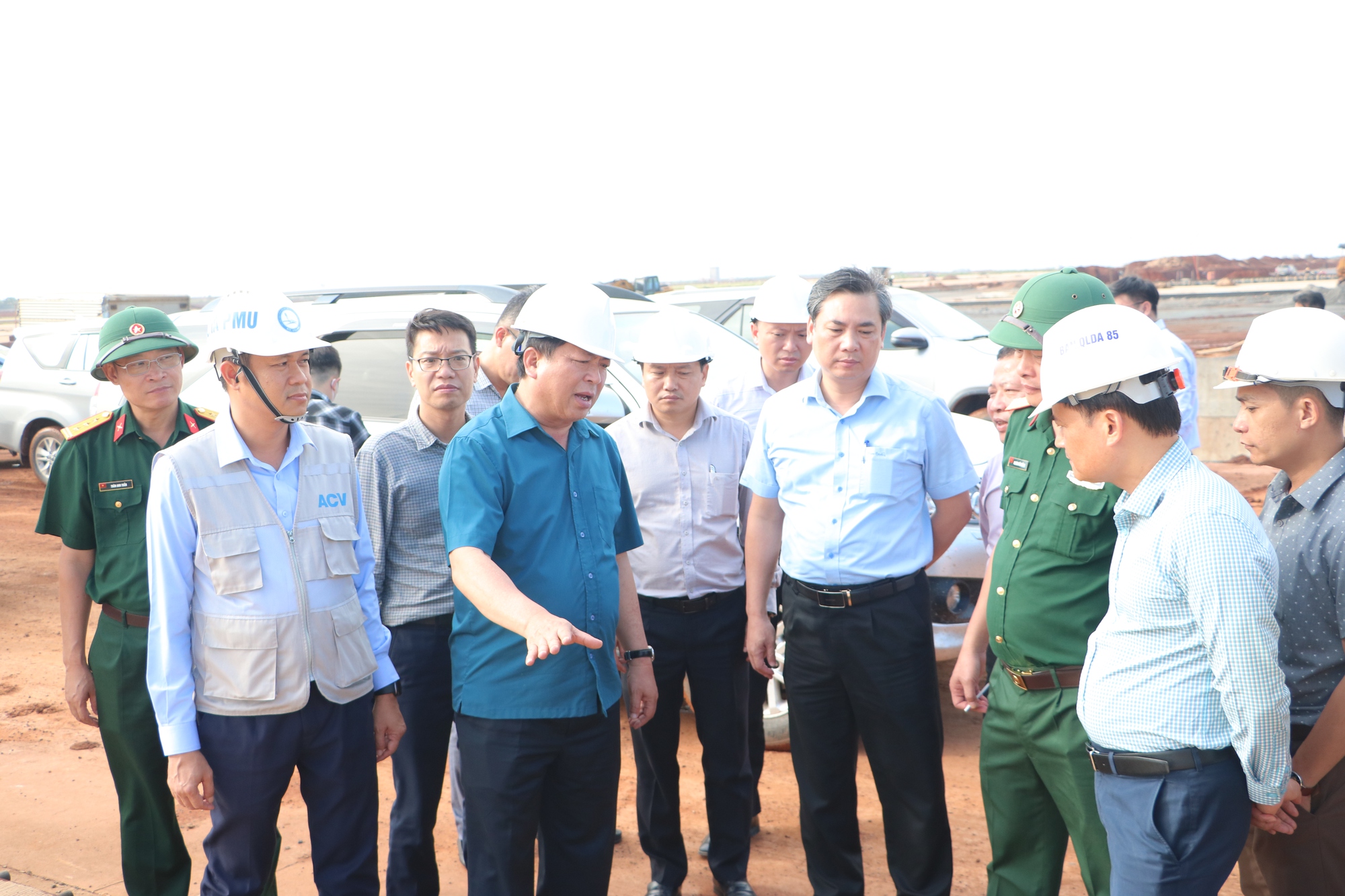 Bộ trưởng Trần Hồng Minh: Trước 19/12 phải th&ocirc;ng xe kỹ thuật cao tốc Bi&ecirc;n H&ograve;a - Vũng T&agrave;u- Ảnh 8.