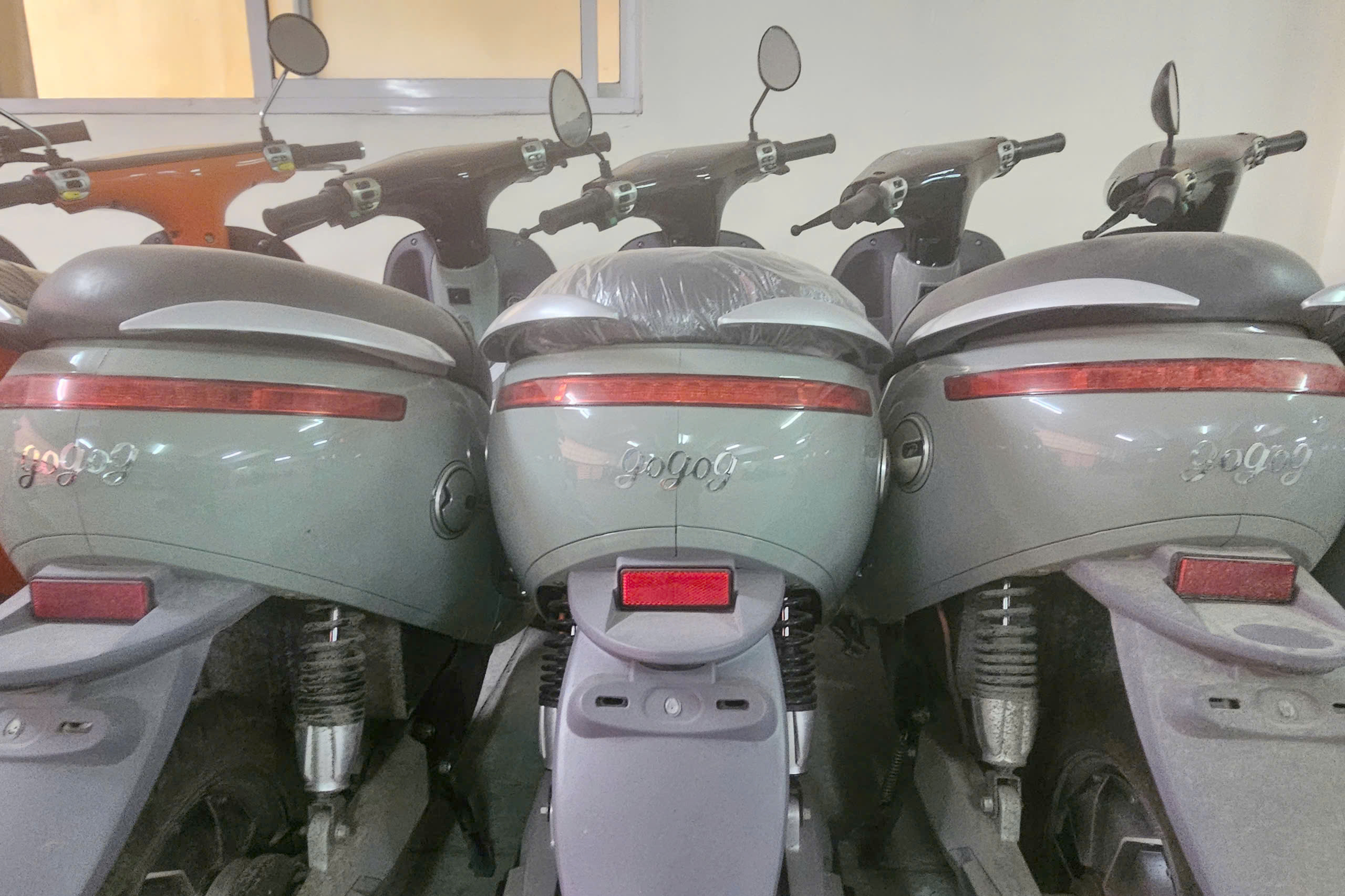 H&agrave; Nội: Triệt ph&aacute; đường d&acirc;y sản xuất, bu&ocirc;n b&aacute;n xe m&aacute;y điện giả quy m&ocirc; lớn- Ảnh 2.