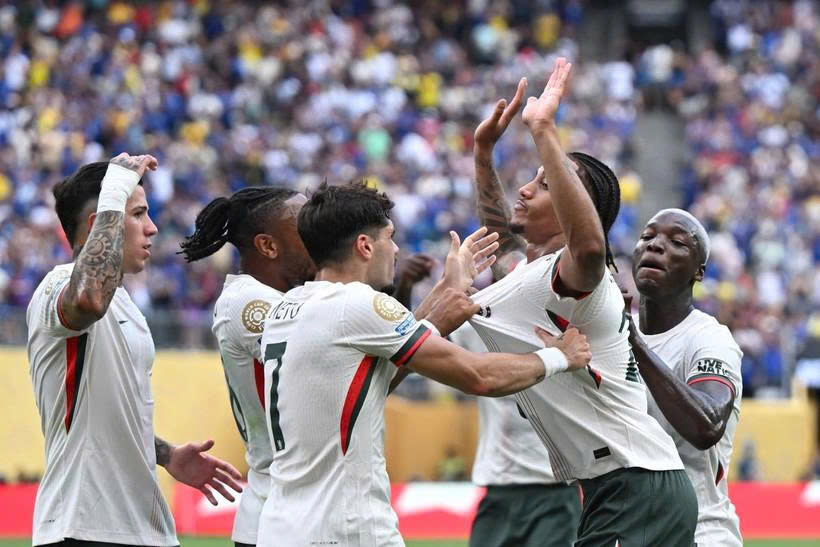 Si&ecirc;u m&aacute;y t&iacute;nh dự đo&aacute;n đội v&ocirc; địch FIFA Club World Cup 2025- Ảnh 2.