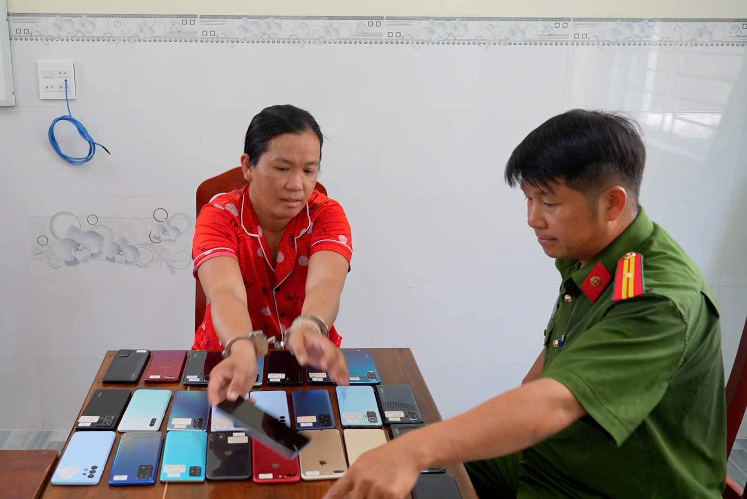 Bắt giữ đối tượng thực hiện 20 vụ trộm cắp ở L&acirc;m Đồng- Ảnh 1.