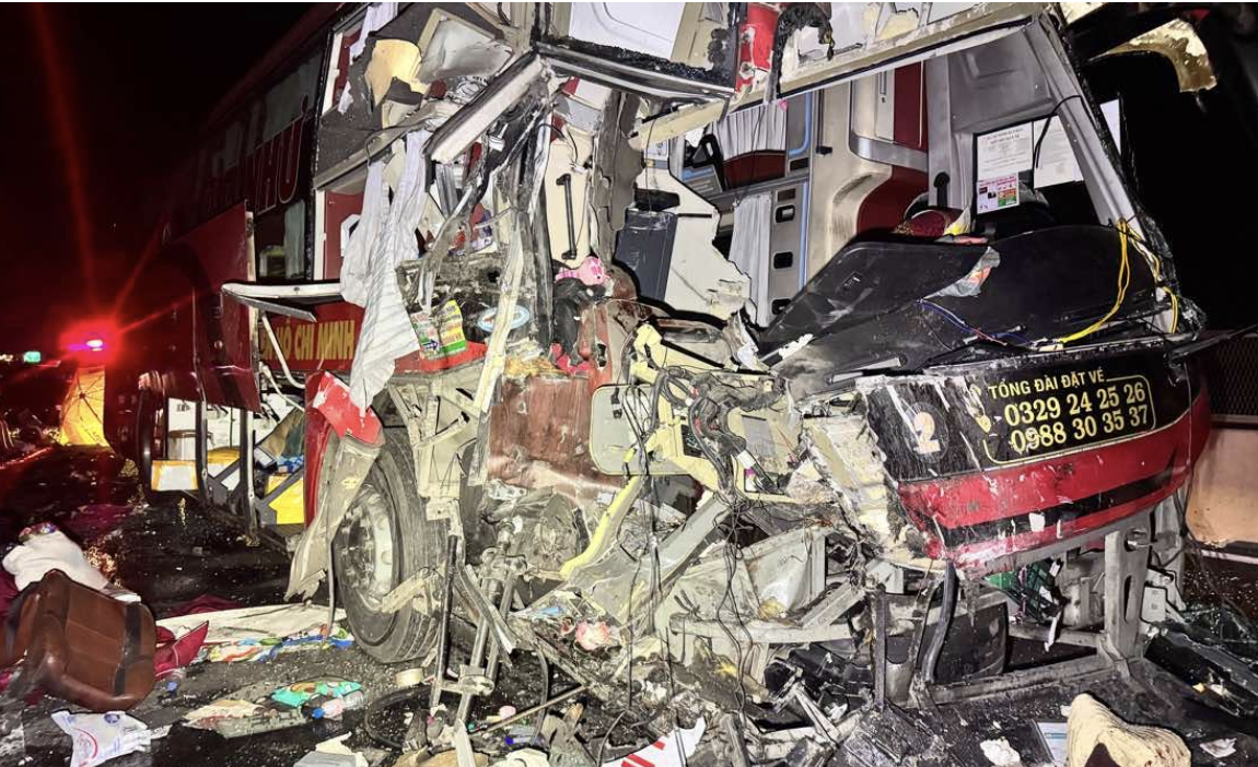 Bộ Xây dựng chỉ đạo “nóng” sau TNGT làm 3 người tử vong trên cao tốc Phan Thiết - Vĩnh Hảo- Ảnh 1. Bộ Xây dựng chỉ đạo “nóng” sau TNGT làm 3 người tử vong trên cao tốc Phan Thiết - Vĩnh Hảo- Ảnh 1.