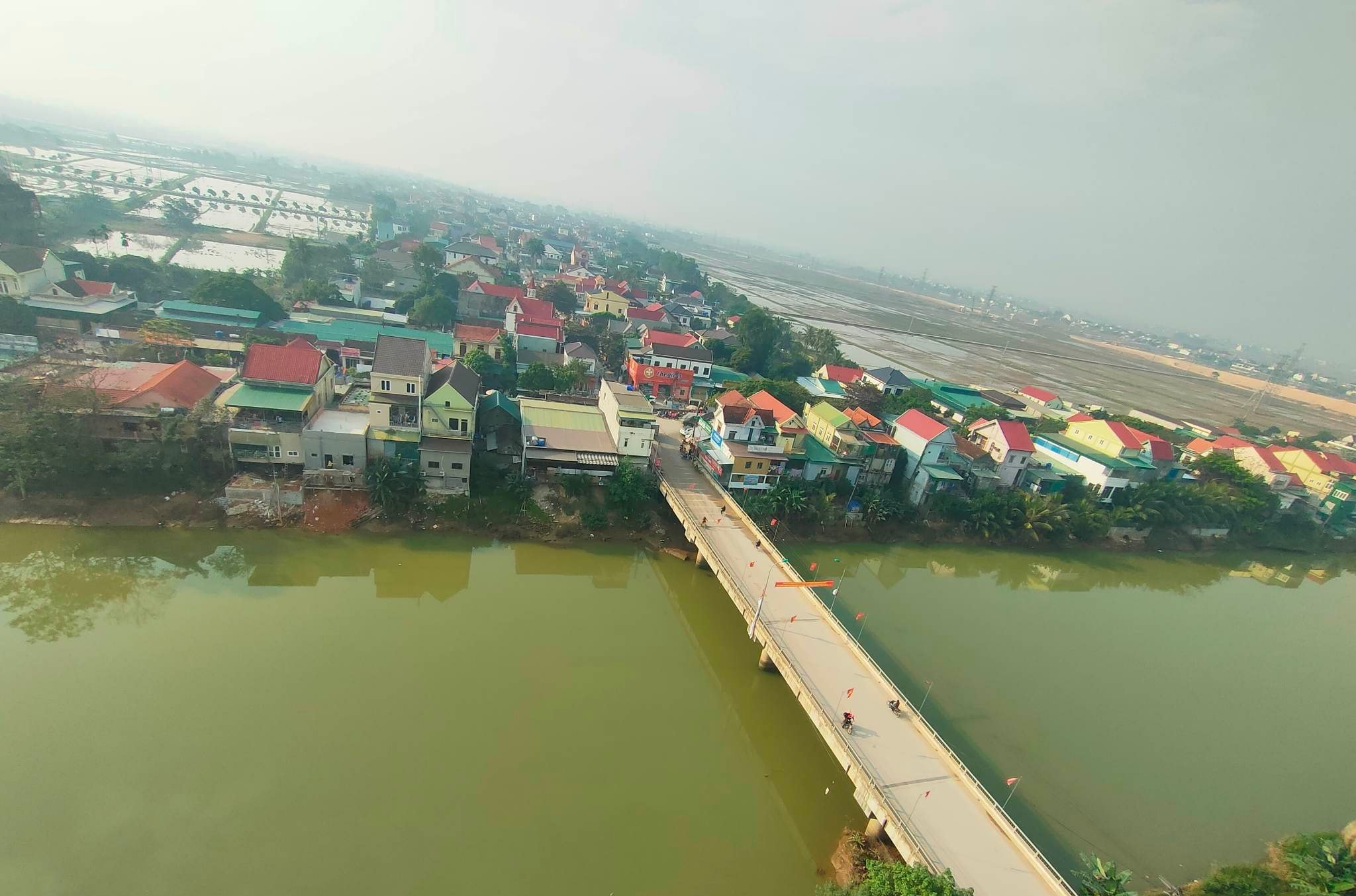 Nghệ An: T&igrave;nh trạng x&acirc;y dựng lấn chiếm c&ocirc;ng tr&igrave;nh đ&ecirc; điều, thủy lợi ng&agrave;y c&agrave;ng nghi&ecirc;m trọng- Ảnh 7.