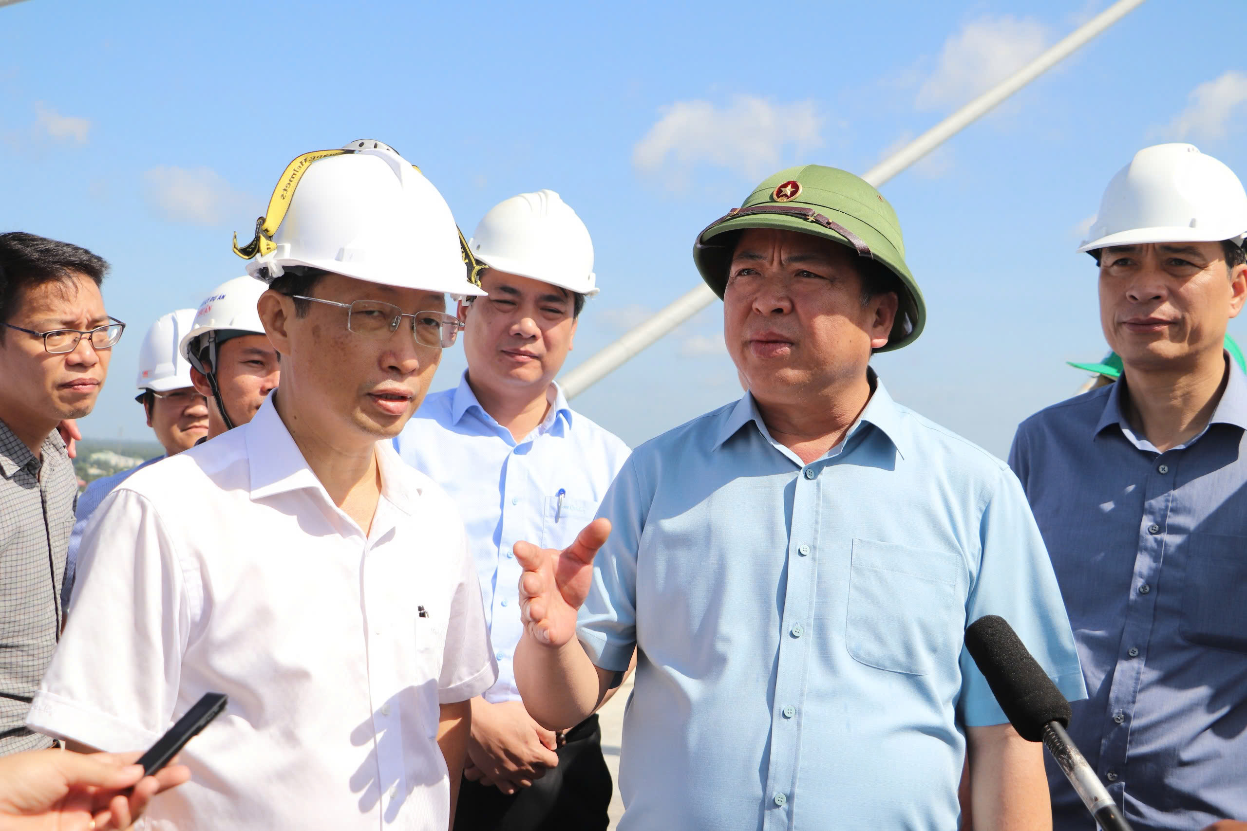 Tiến độ c&aacute;c dự &aacute;n c&oacute; kế hoạch ho&agrave;n th&agrave;nh năm 2025 đang chuyển biến t&iacute;ch cực- Ảnh 4.