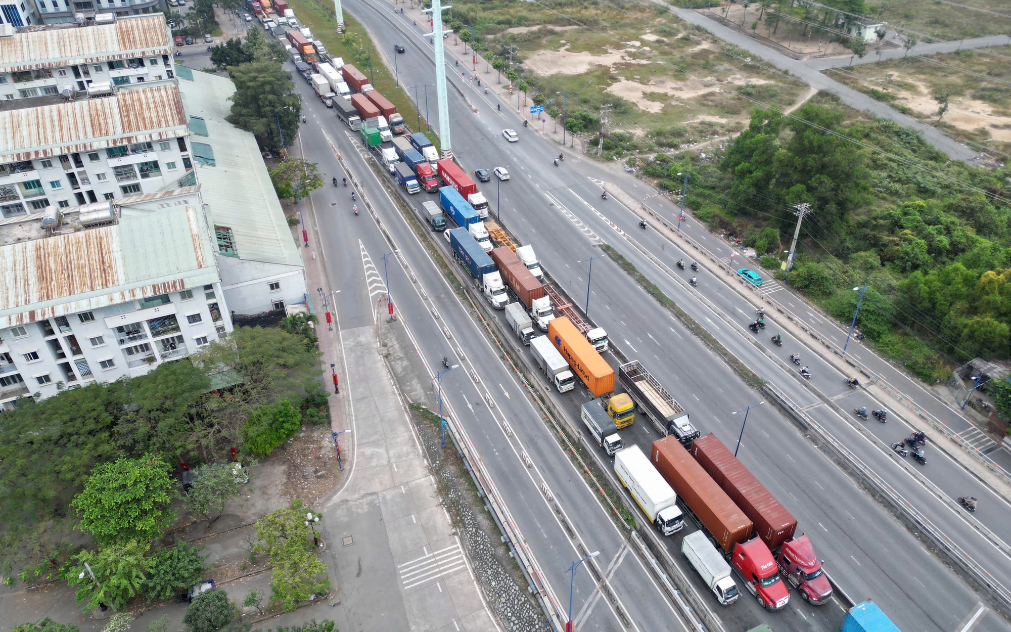 TP.HCM t&igrave;m giải ph&aacute;p giảm &ugrave;n tắc khu vực cảng C&aacute;t L&aacute;i v&agrave; cầu Ph&uacute; Mỹ