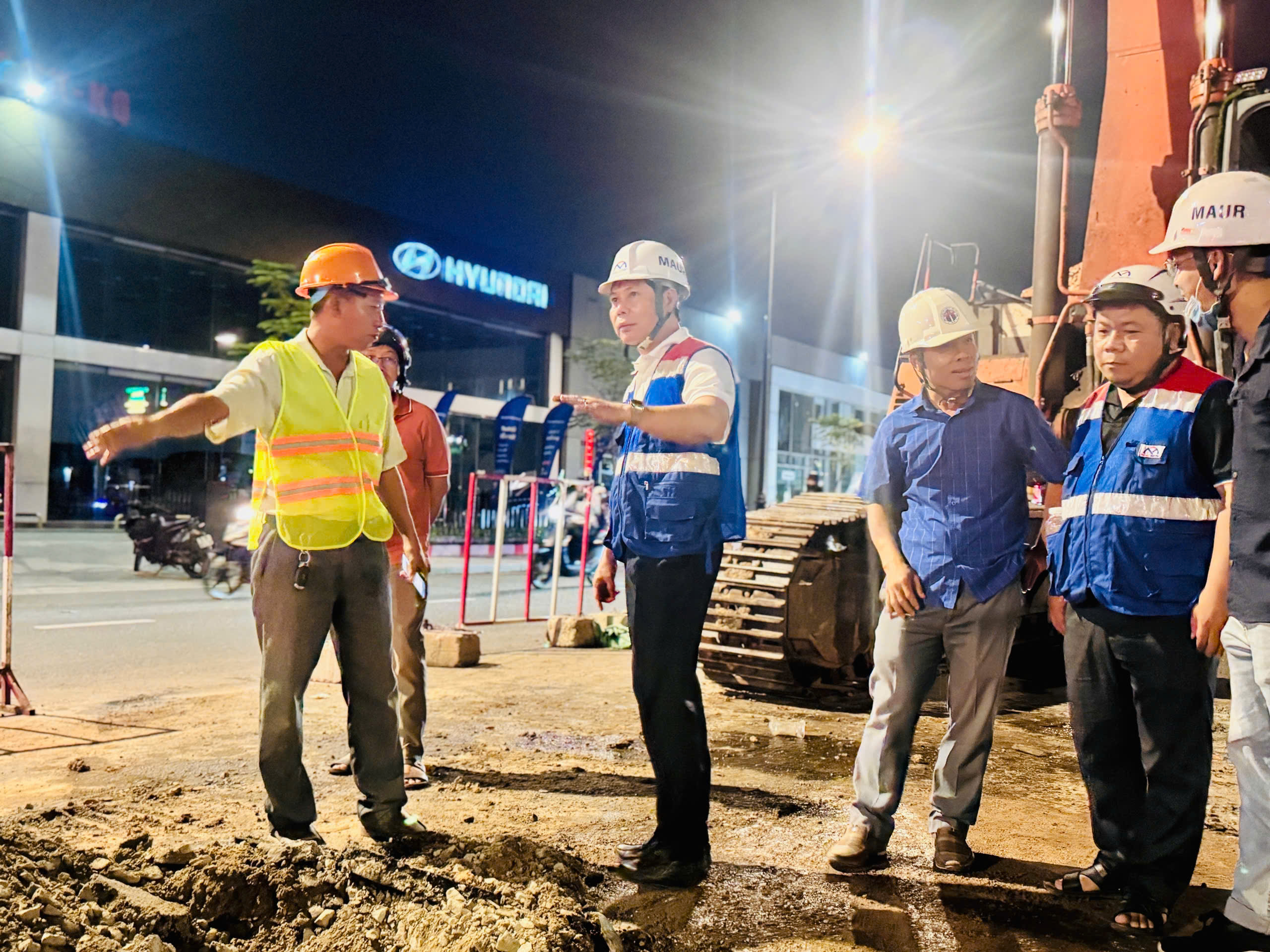 TP.HCM: Di dời hạ tầng đạt 60%, tuyến metro số 2 quyết t&acirc;m khởi c&ocirc;ng trong năm 2025- Ảnh 1.
