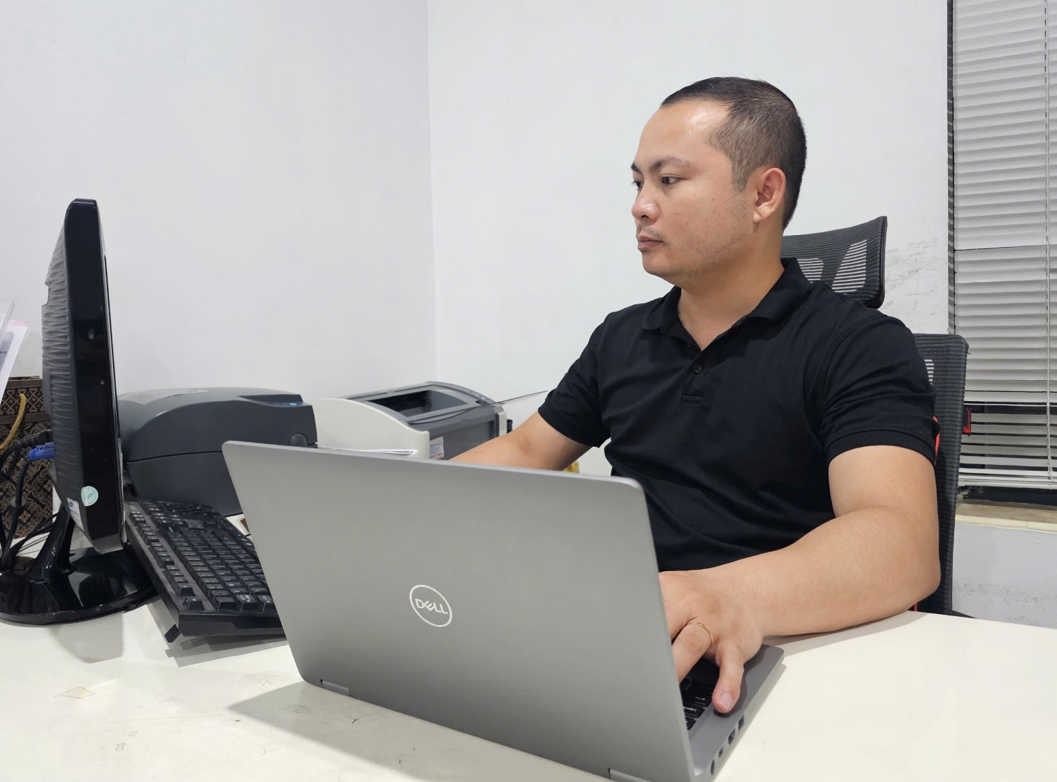 Khi kiến trúc sư và AI cùng kiến tạo vẻ đẹp không gian sống- Ảnh 1. E:\Năm 2025\Tháng 7\Hình ảnh\AI kiến trúc\z6799482718380_eab9016e7d5d6b4951e8b2accff9b272.jpg