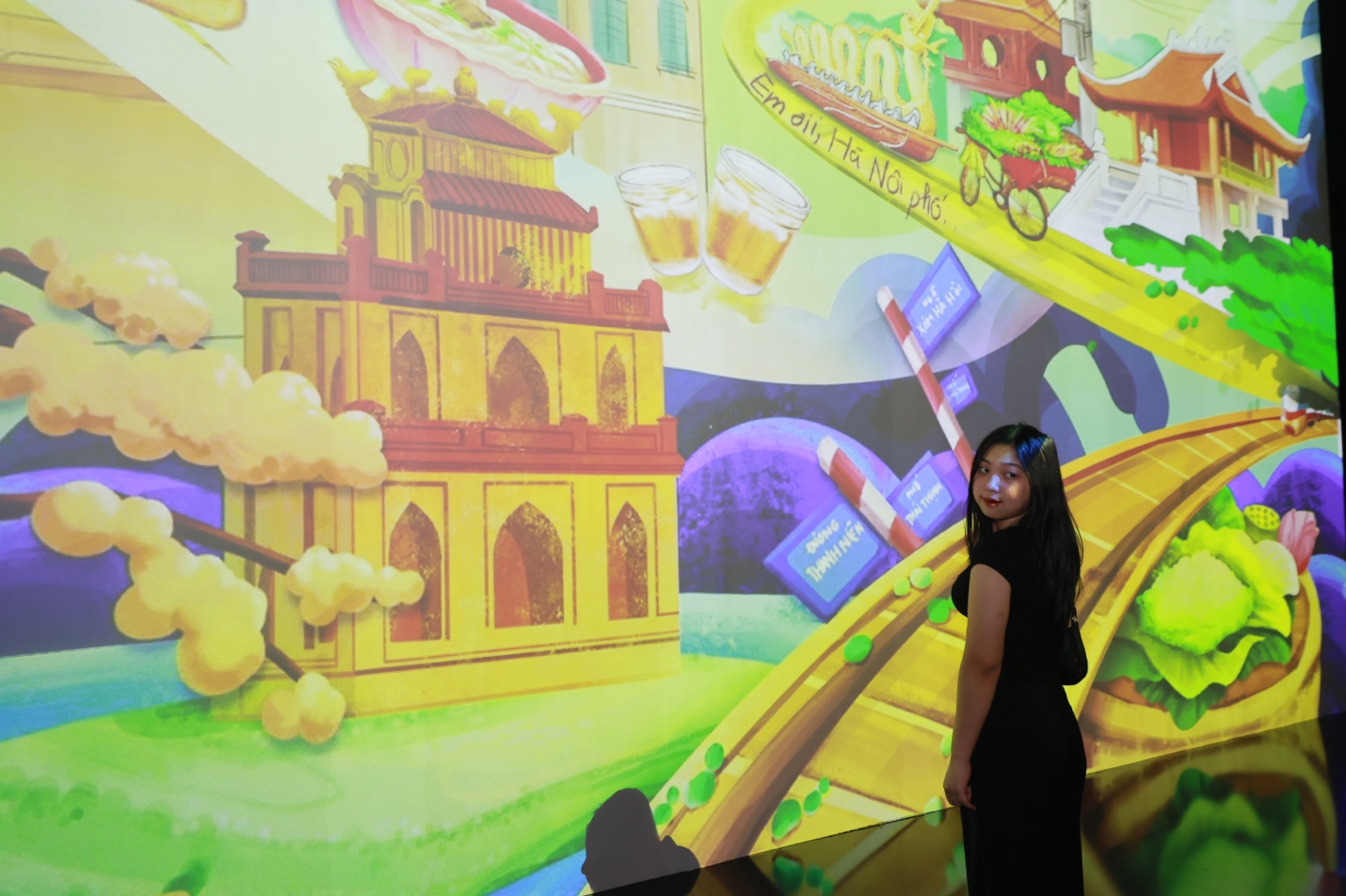 Giới trẻ Hà Nội háo hức với trải nghiệm mới mẻ tại triển lãm “Chạm vị nhân sinh"- Ảnh 6. Giới trẻ Hà Nội háo hức với trải nghiệm mới mẻ tại triển lãm “Chạm vị nhân sinh"- Ảnh 6.