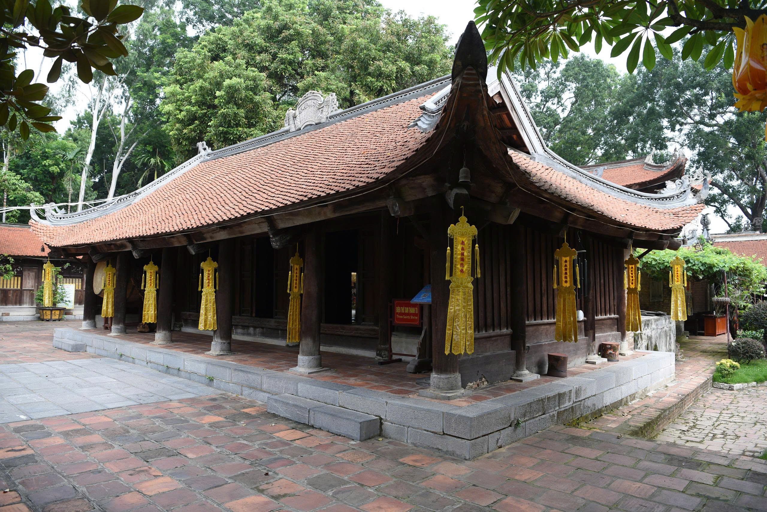 Chi&ecirc;m b&aacute;i ch&ugrave;a cổ lưu giữ nhiều b&aacute;u vật trong quần thể di sản thế giới mới ở Bắc Ninh- Ảnh 2.