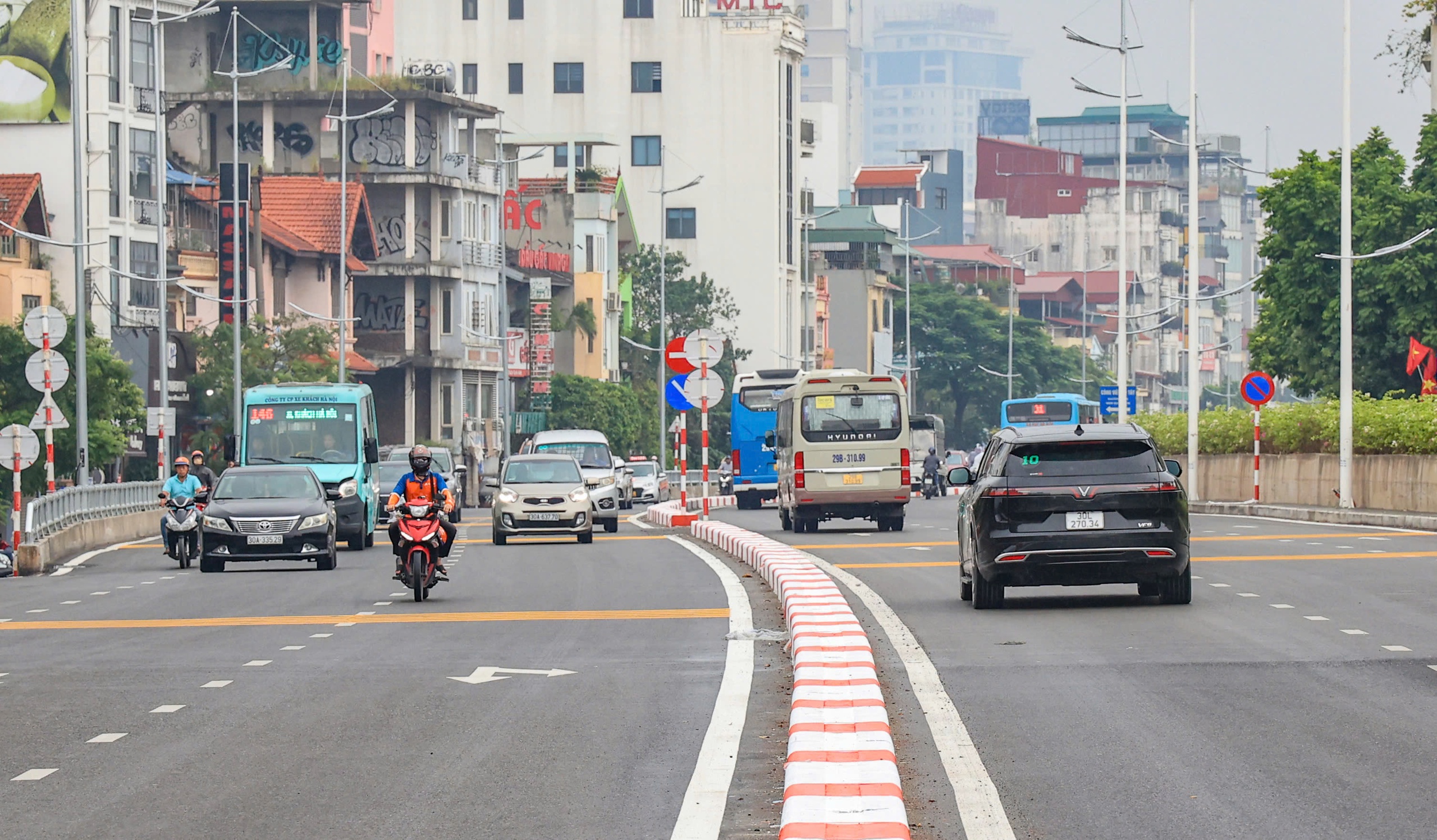 To&agrave;n cảnh 25km tuyến V&agrave;nh đai 1 H&agrave; Nội- Ảnh 6.