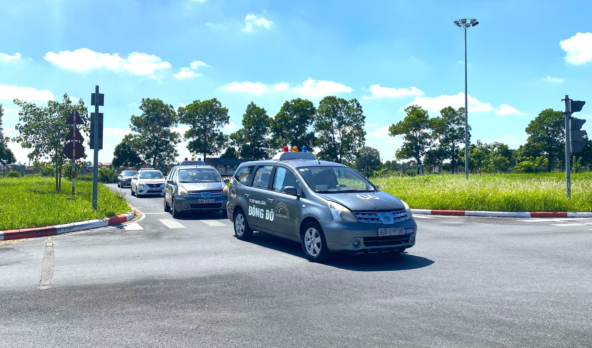 Quy định mới về đào tạo lái xe- Ảnh 1. Quy định mới về đào tạo lái xe- Ảnh 1.