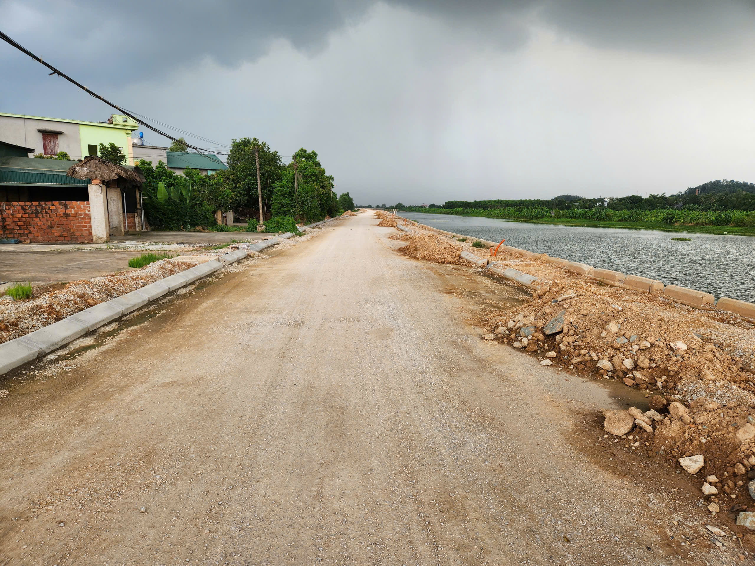 Thanh H&oacute;a: Thiếu đất đắp, dự &aacute;n n&acirc;ng cấp đ&ecirc; Tam Điệp c&oacute; nguy cơ chậm tiến độ- Ảnh 11.