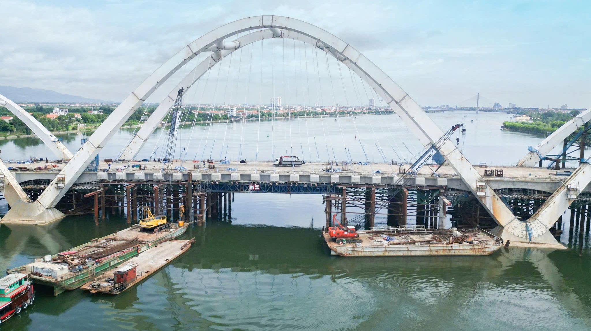 C&ocirc;ng tr&igrave;nh cầu v&ograve;m th&eacute;p, đường ven biển qua tỉnh Quảng Trị đang thi c&ocirc;ng thế n&agrave;o?- Ảnh 4.