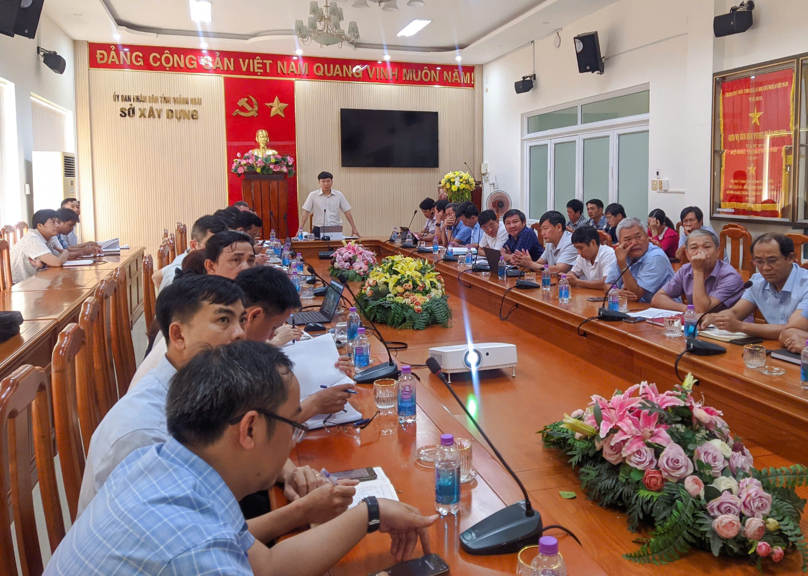 Quảng Ngãi chuẩn bị hàng chục khu tái định cư phục vụ đường sắt tốc độ cao Bắc - Nam- Ảnh 1. Quảng Ngãi chuẩn bị hàng chục khu tái định cư phục vụ đường sắt tốc độ cao Bắc - Nam- Ảnh 1.