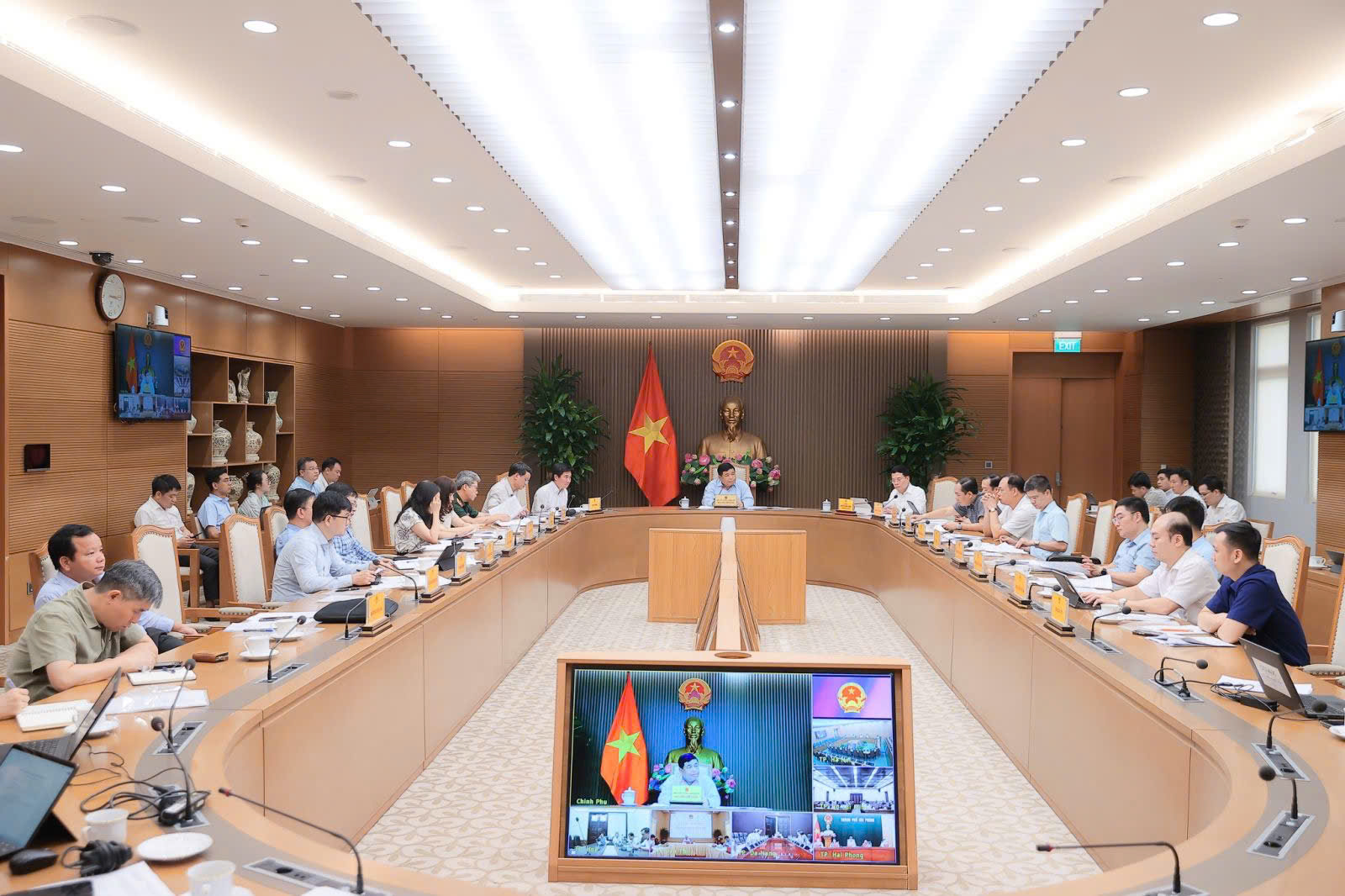 Trình Chính phủ dự thảo nghị định phát triển đô thị thông minh trước ngày 15/8- Ảnh 2. Trình Chính phủ dự thảo nghị định phát triển đô thị thông minh trước ngày 15/8- Ảnh 2.