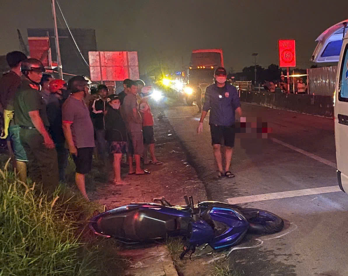 Điều tra thợ hồ tử vong tr&ecirc;n QL1 ở L&acirc;m Đồng- Ảnh 1.