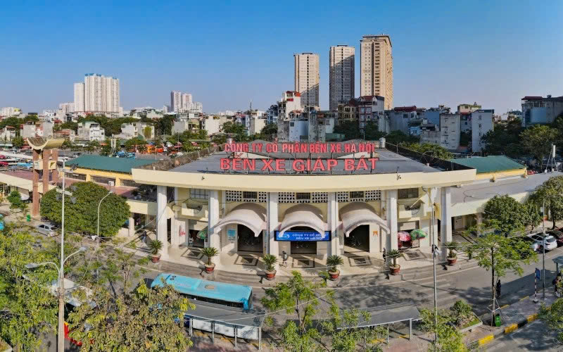H&agrave; Nội y&ecirc;u cầu bến xe, b&atilde;i đỗ lắp đặt trạm sạc xe điện- Ảnh 1.