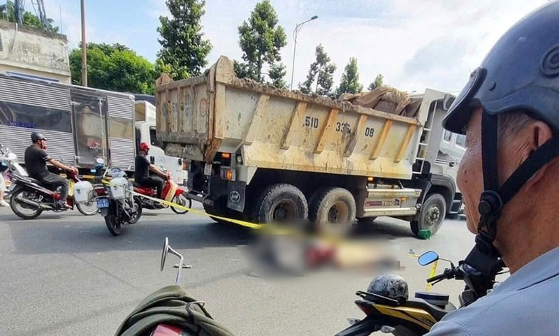 Hiện trường vụ tai nạn khiến 2 người thương vong.