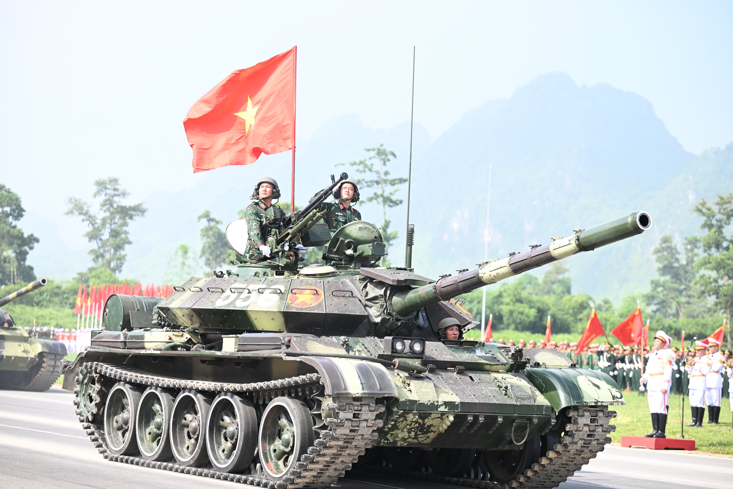 D&agrave;n kh&iacute; t&agrave;i hiện đại lần đầu hợp luyện c&ugrave;ng khối diễu binh mừng đại lễ 2/9- Ảnh 14.