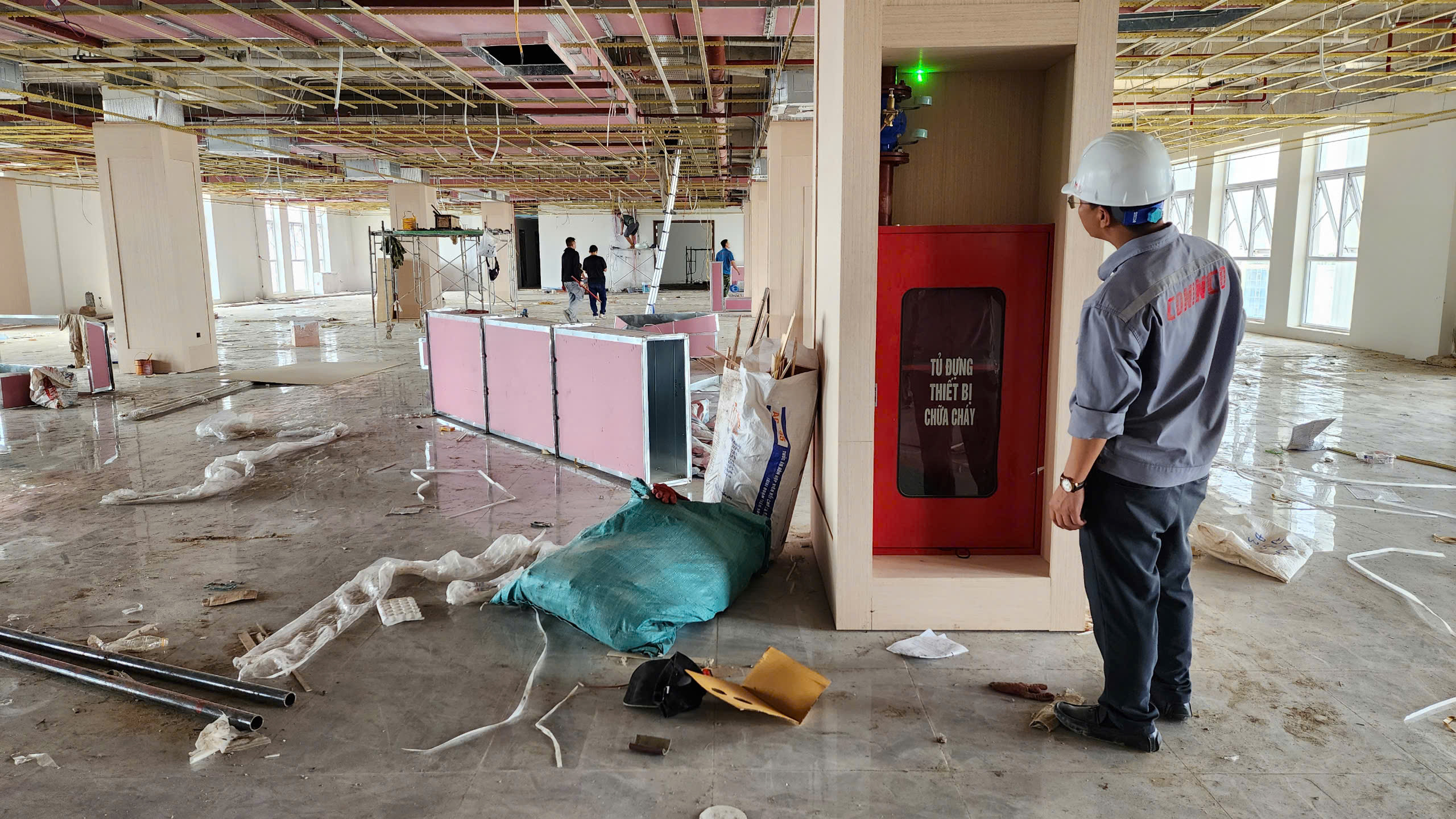 Cận cảnh trụ sở Khối c&aacute;c cơ quan hơn 400 tỷ đồng ở Th&aacute;i Nguy&ecirc;n sắp về đ&iacute;ch- Ảnh 10.